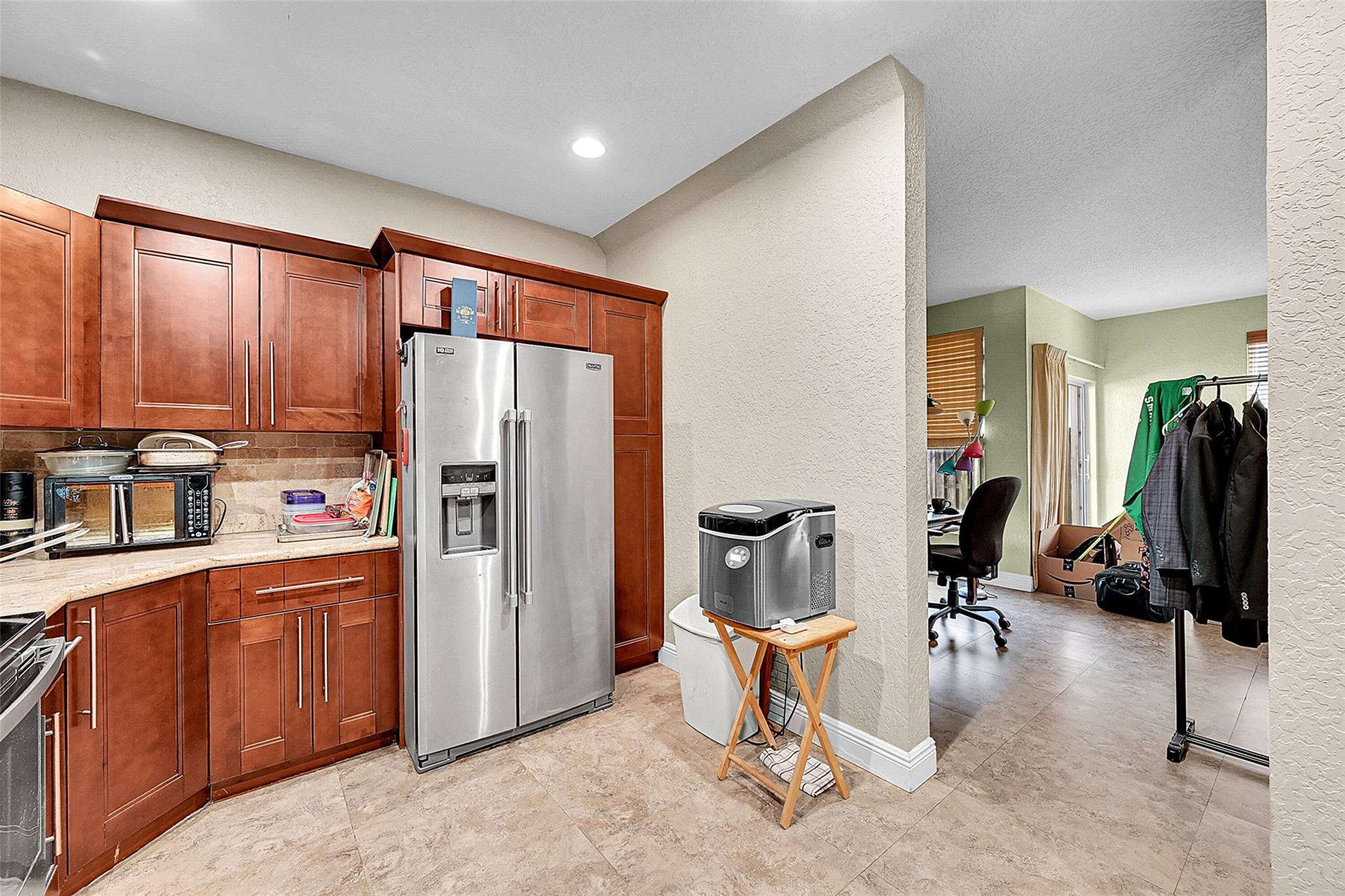 Hollywood Gardens 6-21 B - Residential