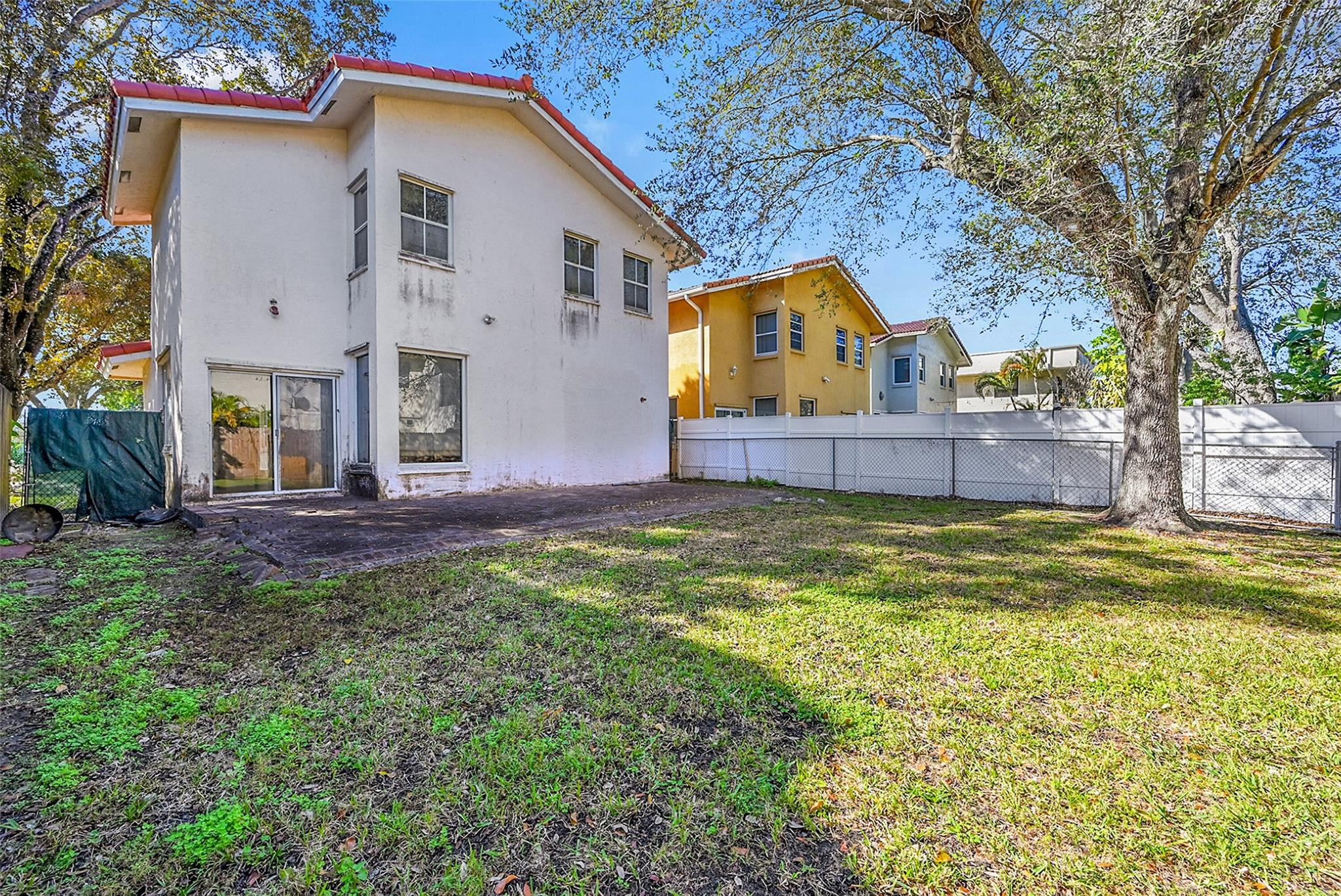 Hollywood Gardens 6-21 B - Residential