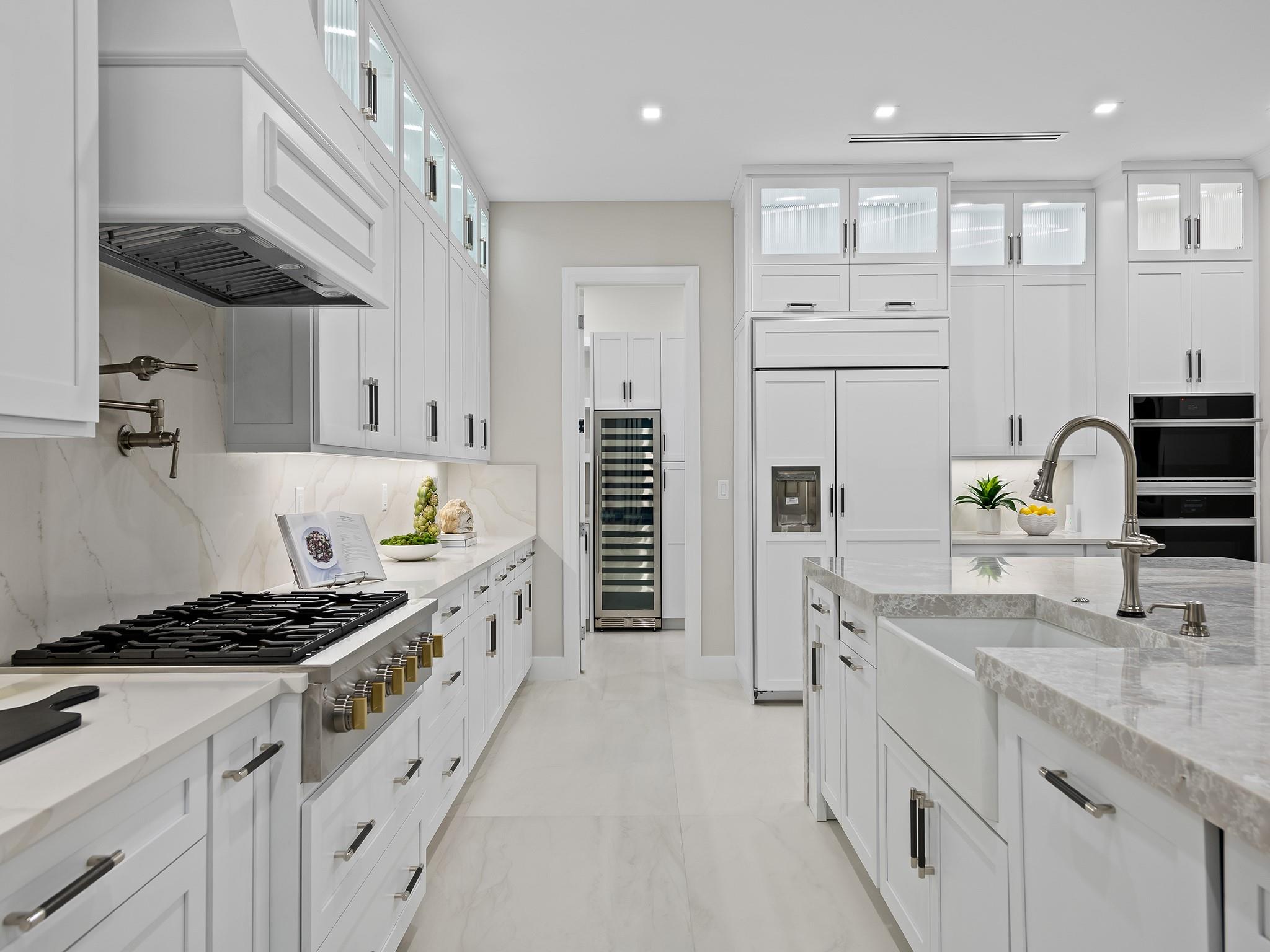 Seven Isles - Residential