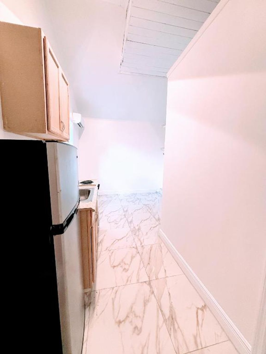 Photo of 806 Ridgewood Drive, West Palm Beach, FL 33405 (MLS # R11150234)