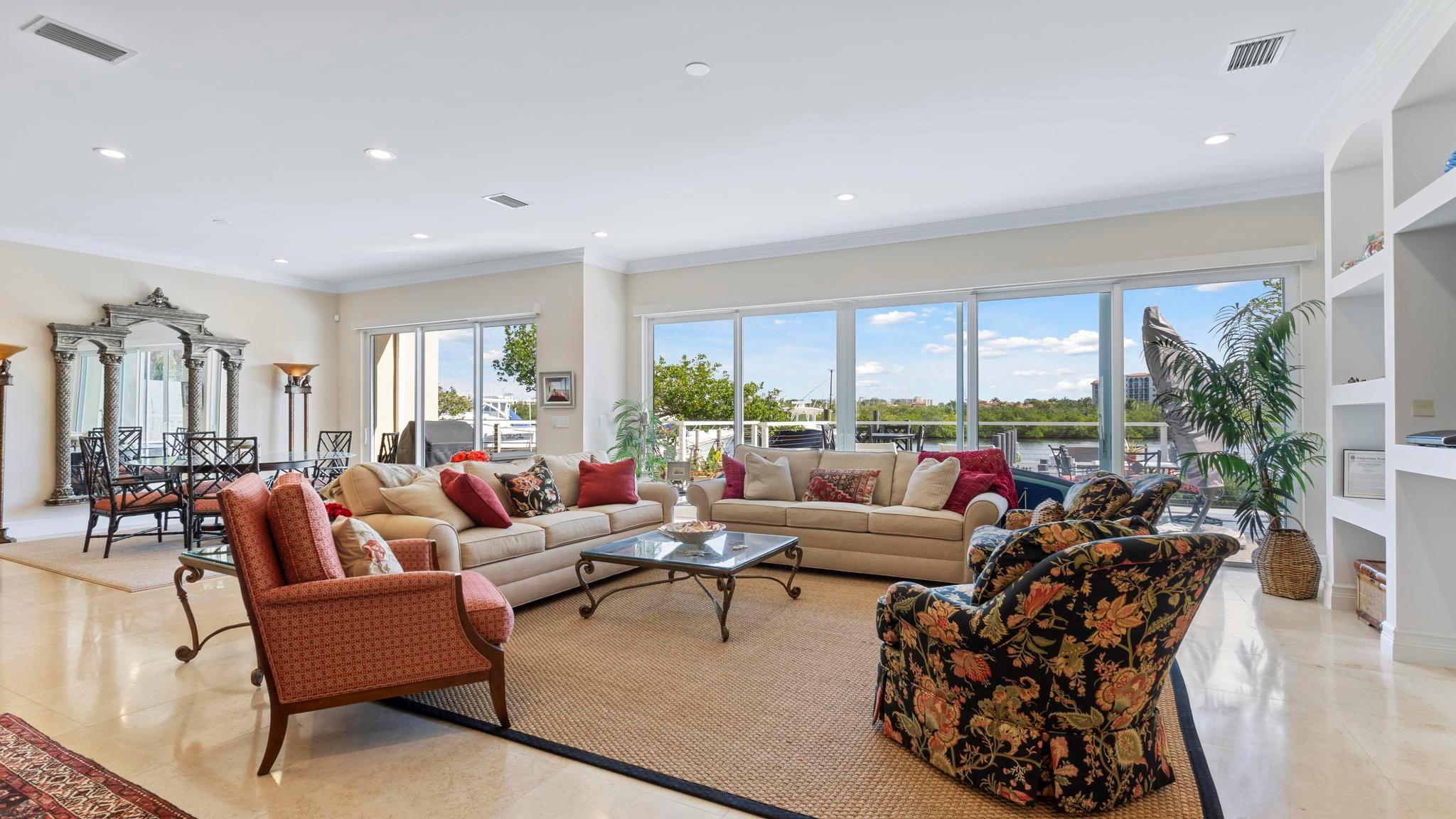 BAYTOWNE OF JONATHANS LAN - Residential