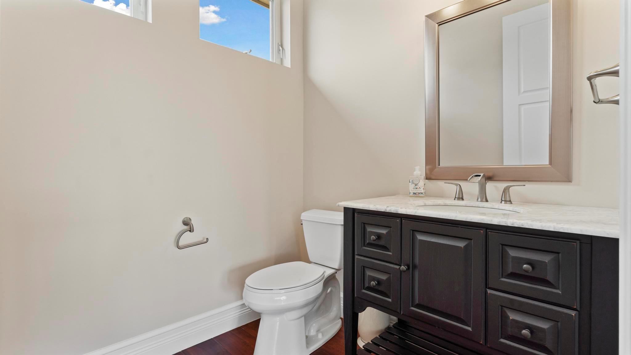 BAYTOWNE OF JONATHANS LAN - Residential