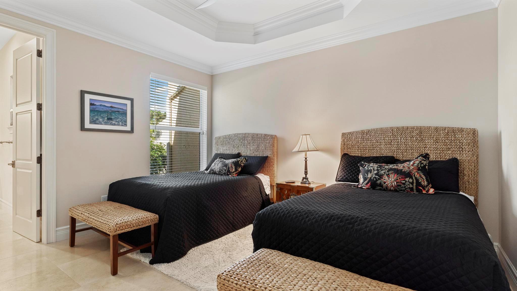 BAYTOWNE OF JONATHANS LAN - Residential