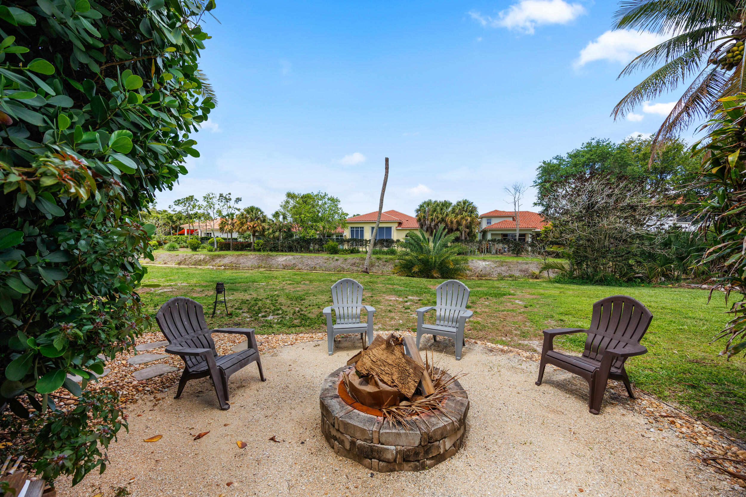 WOODS WALK 2 - Residential