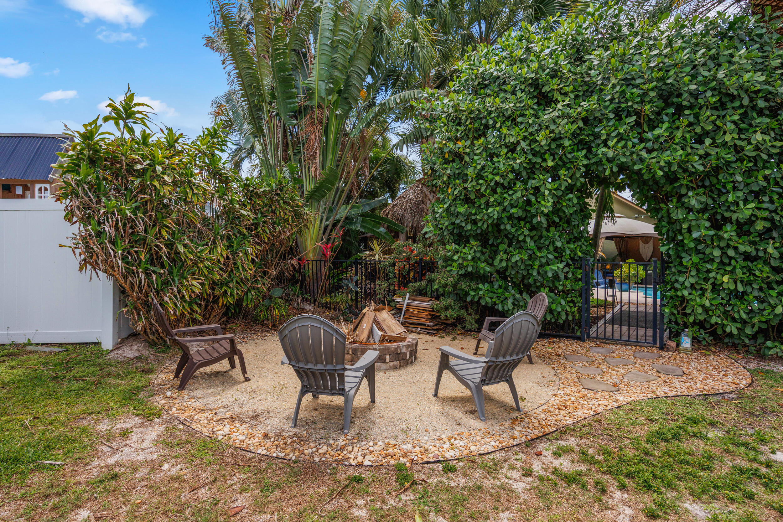 WOODS WALK 2 - Residential