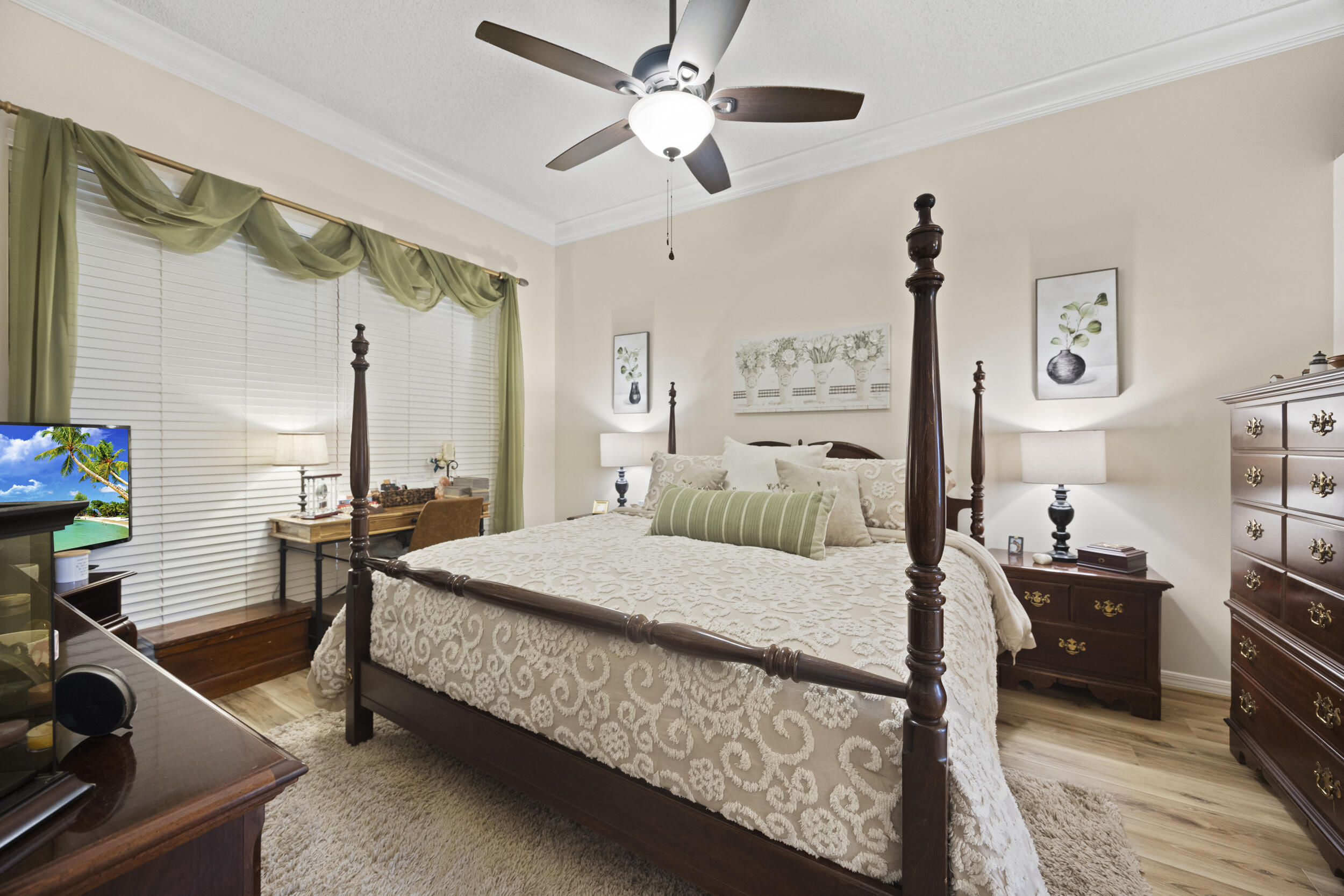 WOODS WALK 2 - Residential