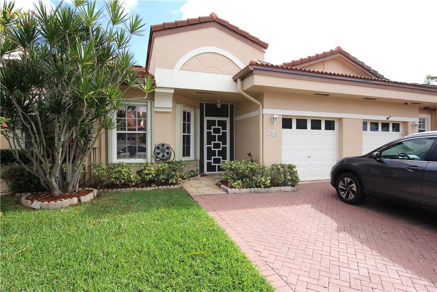 TASTEFULLY DECORATED 2 BEDROOM 2 BATH WITH FAMILY ROOM IN DESIREABLE MALVERN SECTION OF KINGS POINT. BRAND NEW ROOF 1 MONTH OLD, WASHER,DRYER, AND REFRIGERATOR ALSO 1 MONTH OLD, VAULTED CEILINGS WITH SKYLIGHTS, GRANITE COUNTERTOPS AND TOTALLY PAINTED ARE JUST SOME OF THE EXTRAS. SCREENED PATIO WITH UPGRADED FLOORING.  HURRICANE ACCORDIAN SHUTTERS. ASSOC REPRESENTS ITSELF AS 55+. CLUBHOUSE DEED PAID UP{LOWER MAINTENANCE} MASTER BEDROOM FAN IN AS IS CONDITION.