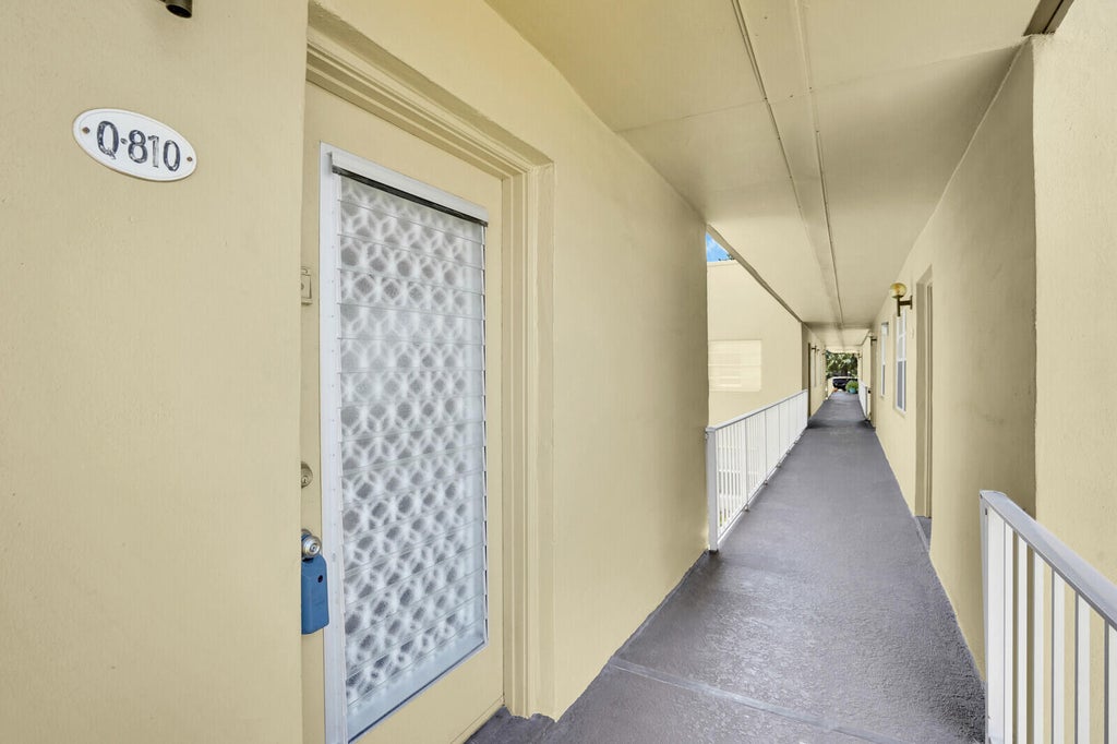 Photo of 810 Burgundy Q, Delray Beach, FL 33484 (MLS # B26060719)