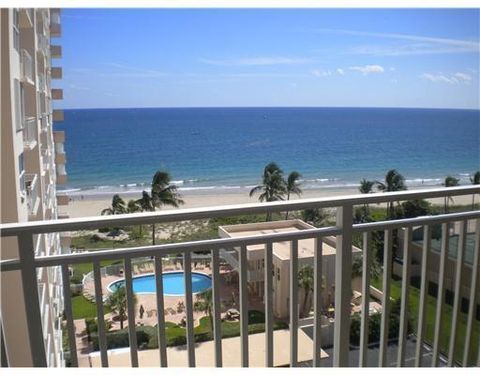 A home in Lauderdale By The Sea