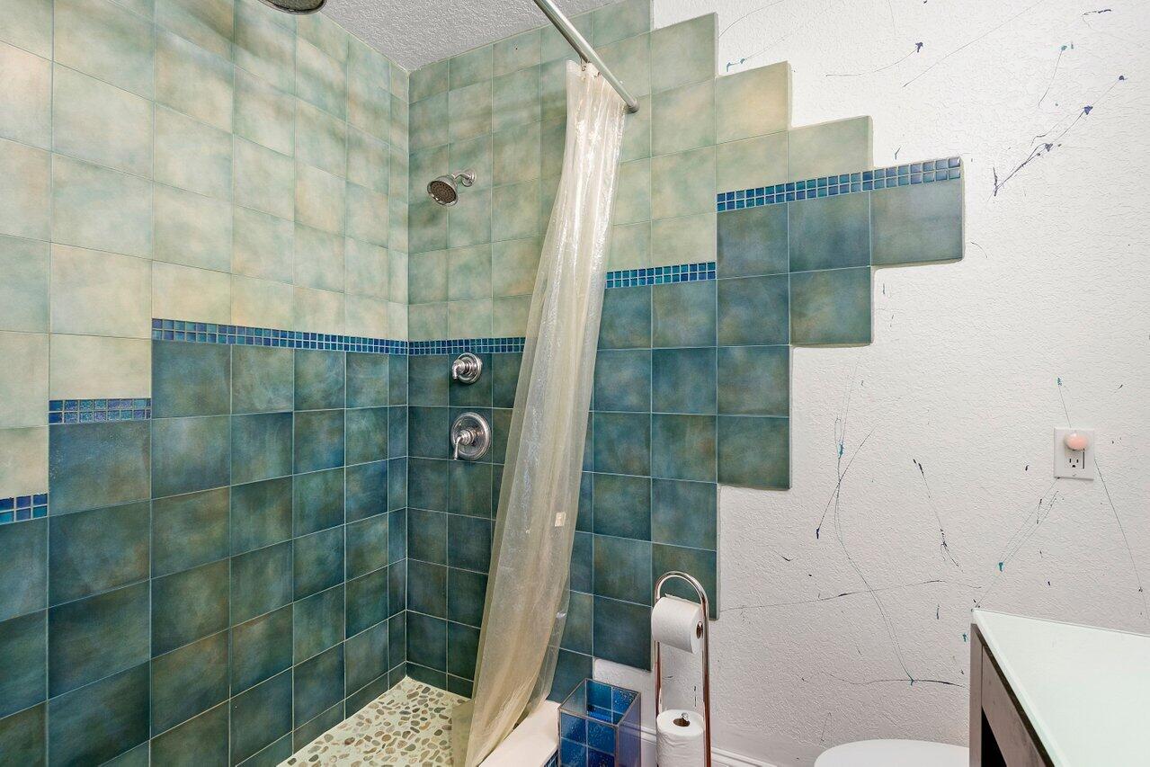 LOXAHATCHEE GROVES - Residential