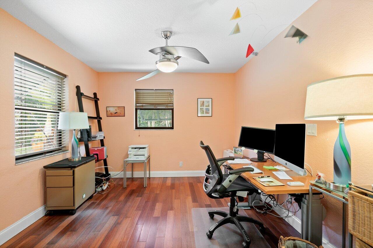 LOXAHATCHEE GROVES - Residential