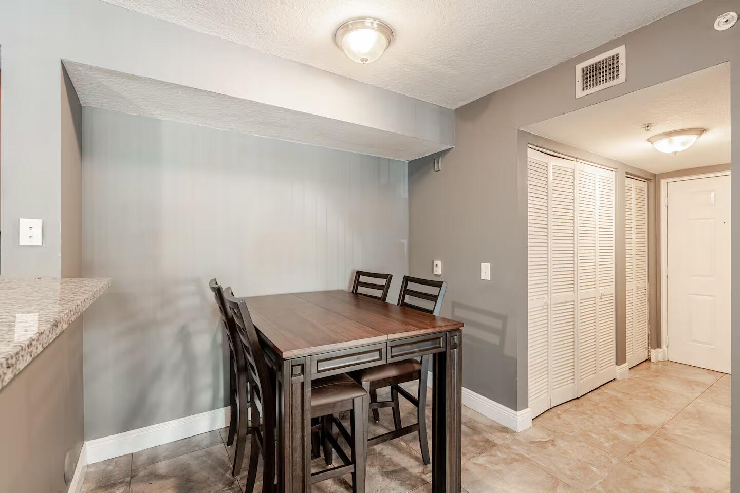 4041 San Marino Boulevard 105