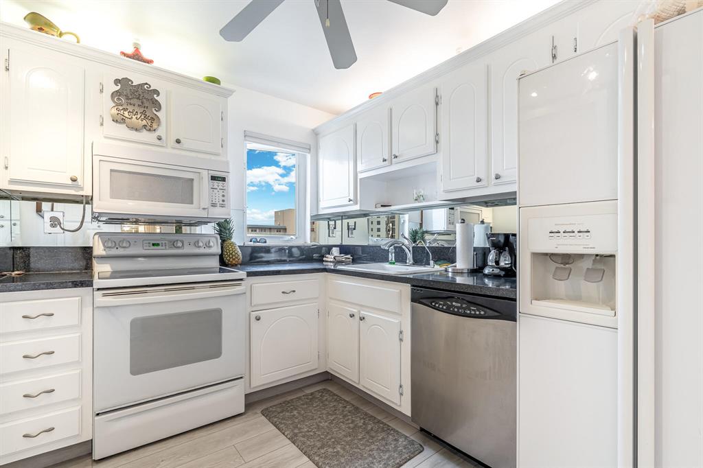 AMBASSADORS V SOUTH CONDO - Residential Lease