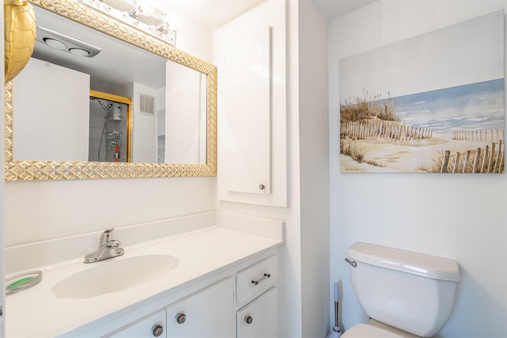 AMBASSADORS V SOUTH CONDO - Residential Lease