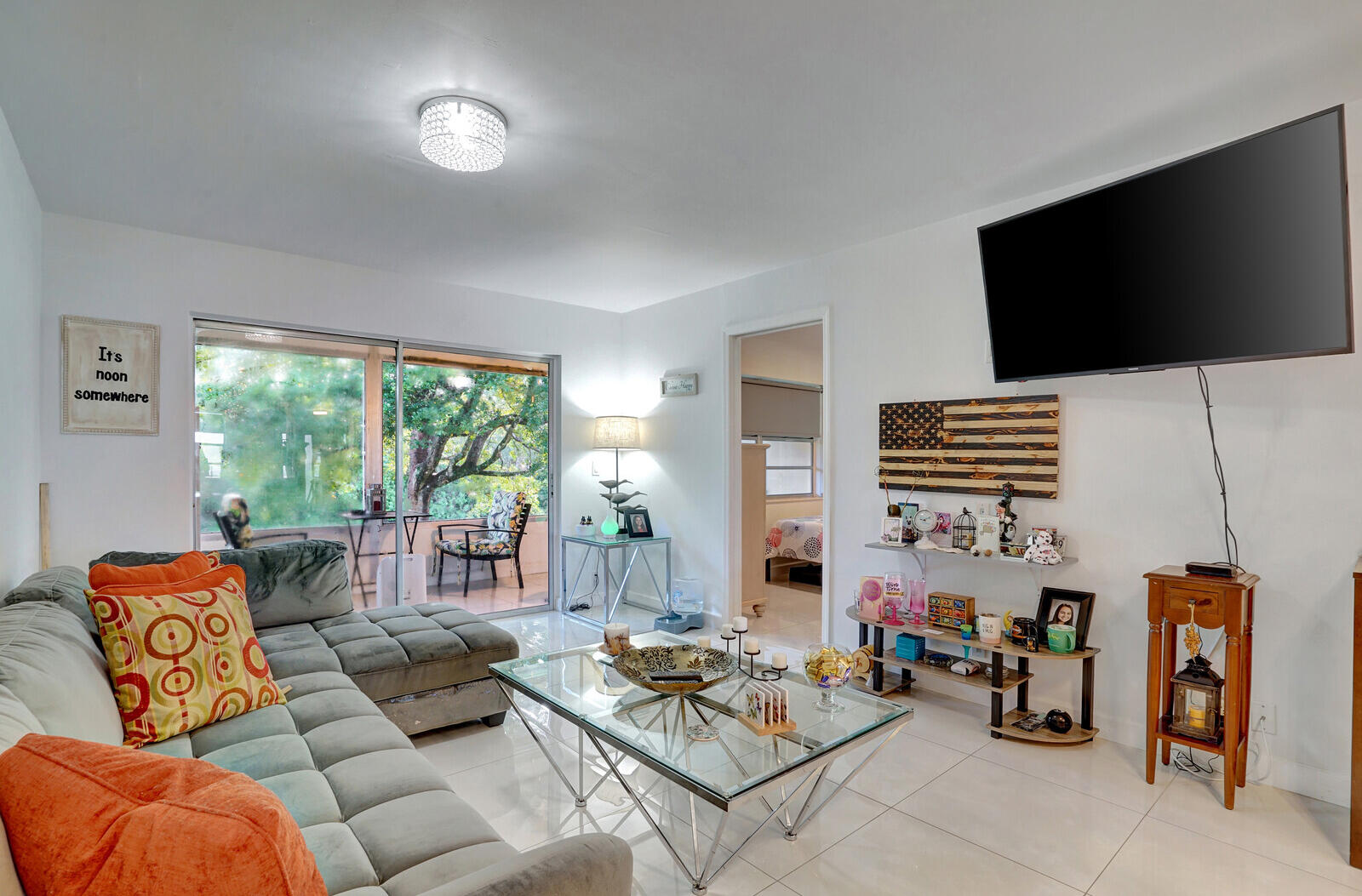 GOLDEN LAKES VILLAGE CONDO E - Residential