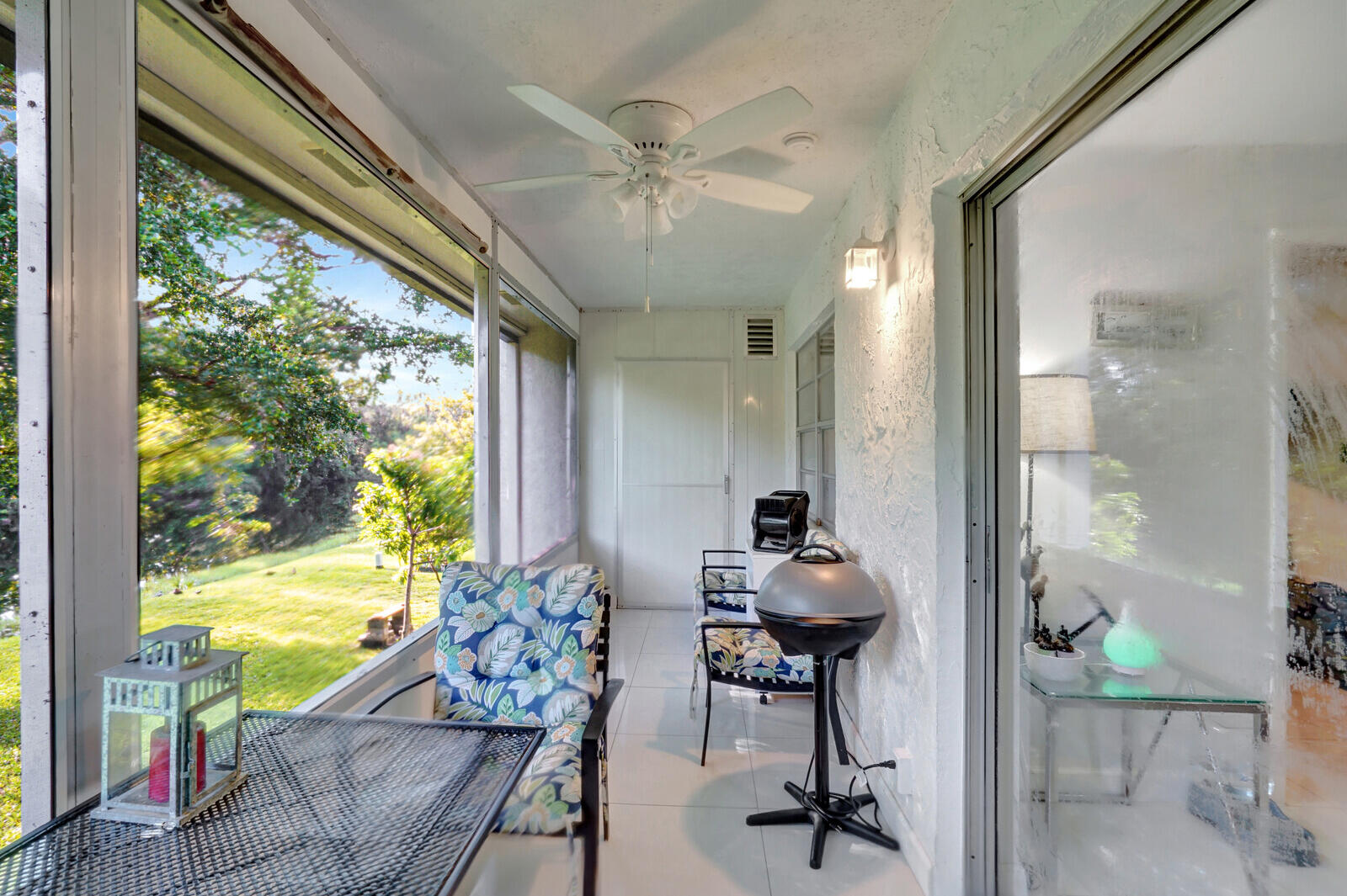 GOLDEN LAKES VILLAGE CONDO E - Residential