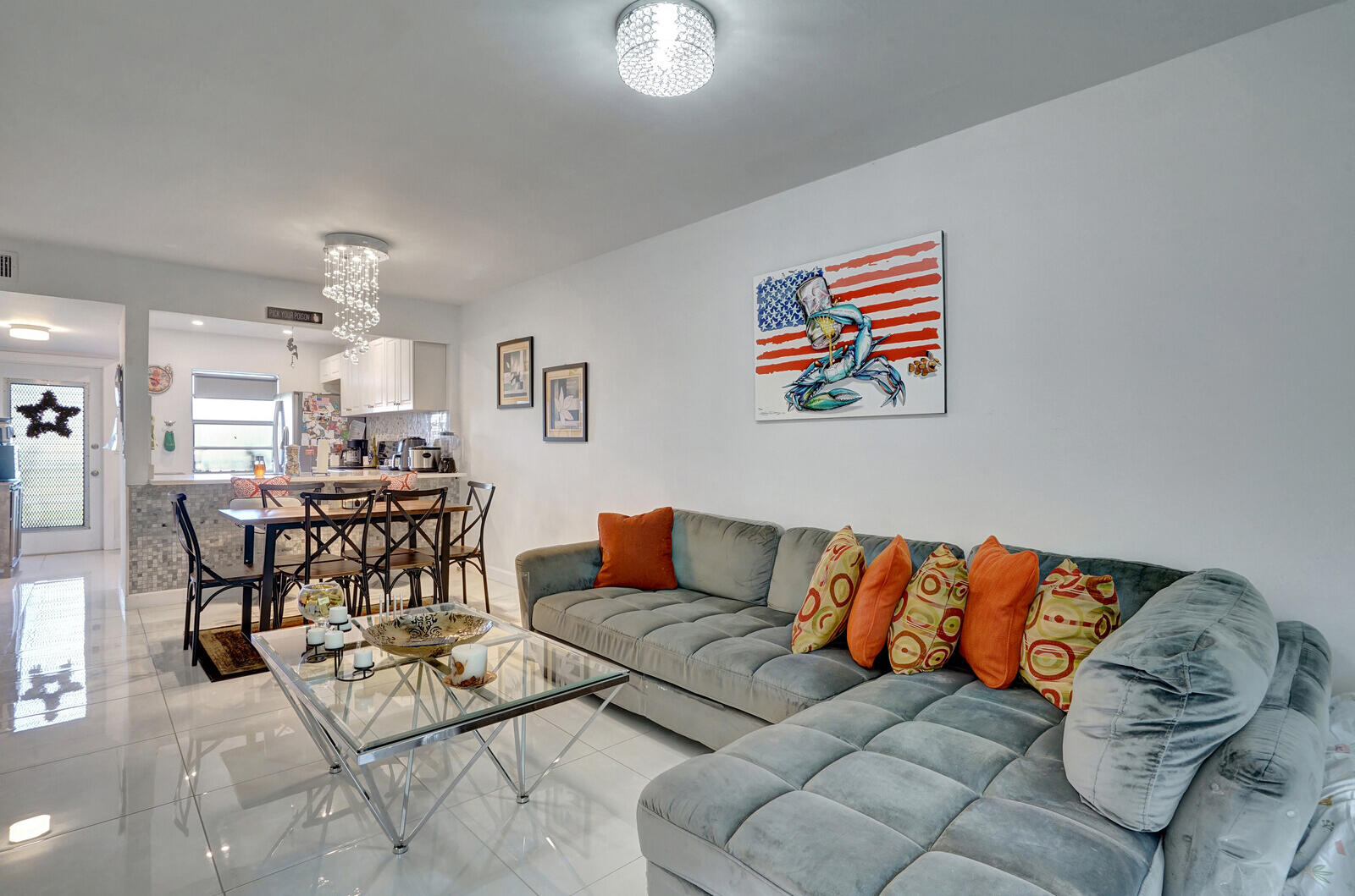 GOLDEN LAKES VILLAGE CONDO E - Residential