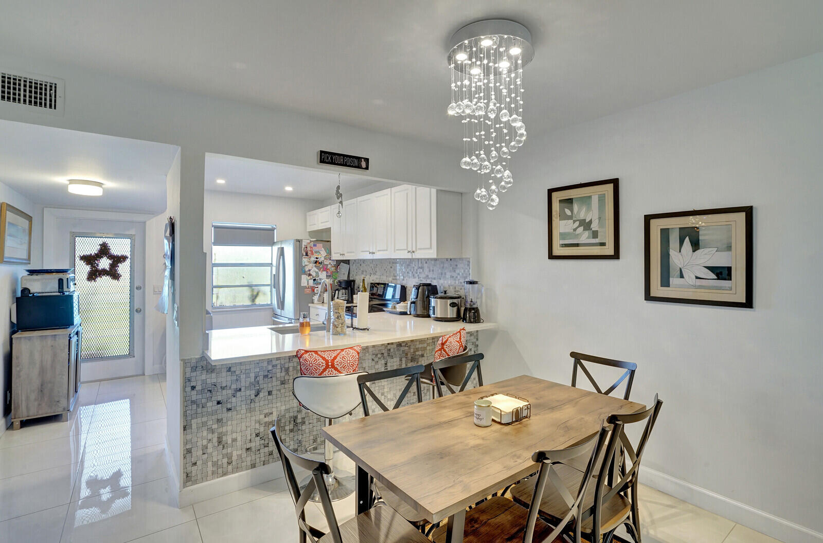 GOLDEN LAKES VILLAGE CONDO E - Residential