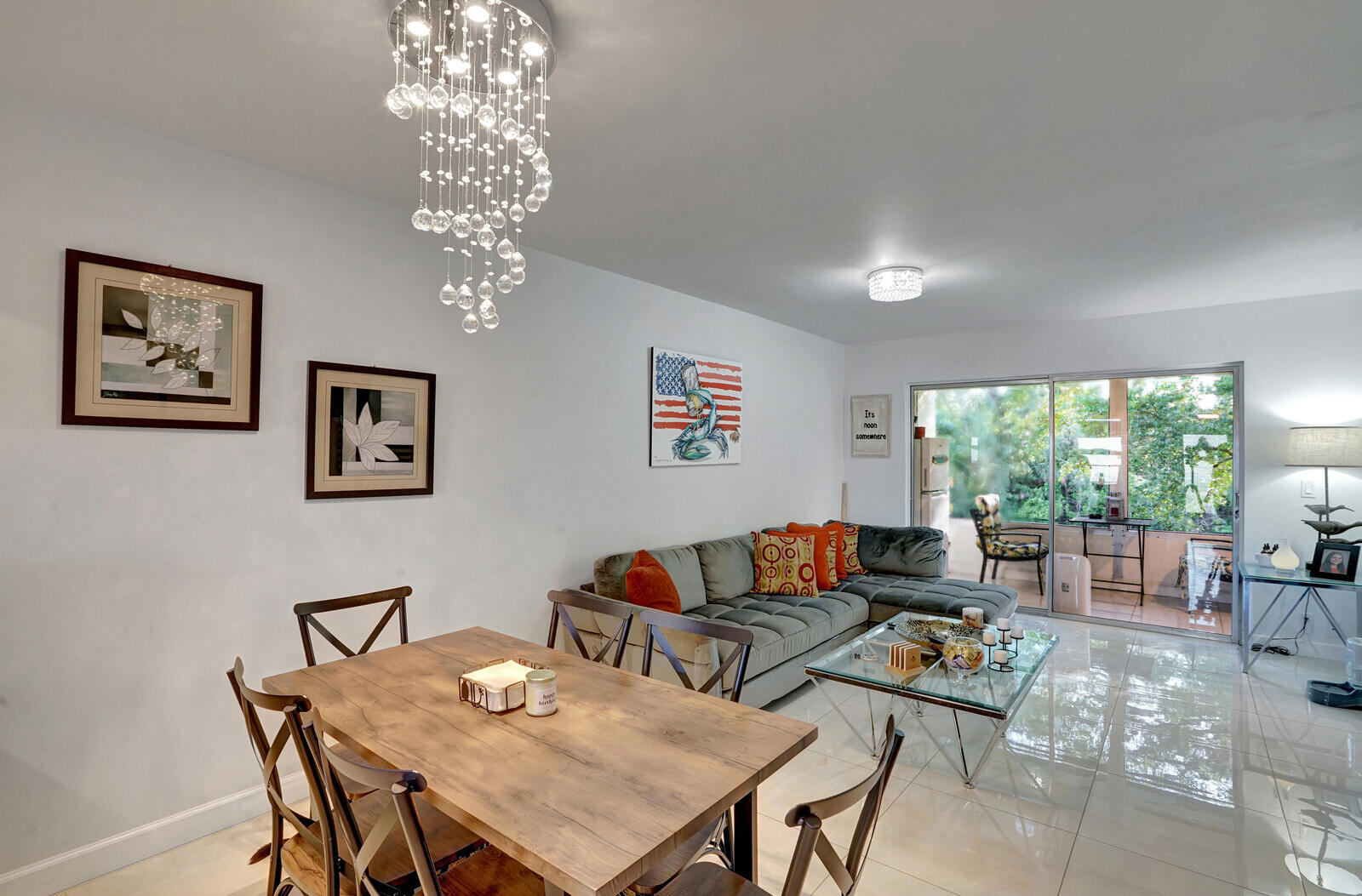 GOLDEN LAKES VILLAGE CONDO E - Residential