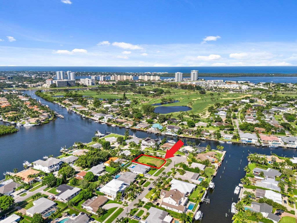 Photo of 701 Sandpiper Way, North Palm Beach, FL 33408 (MLS # R11108622)