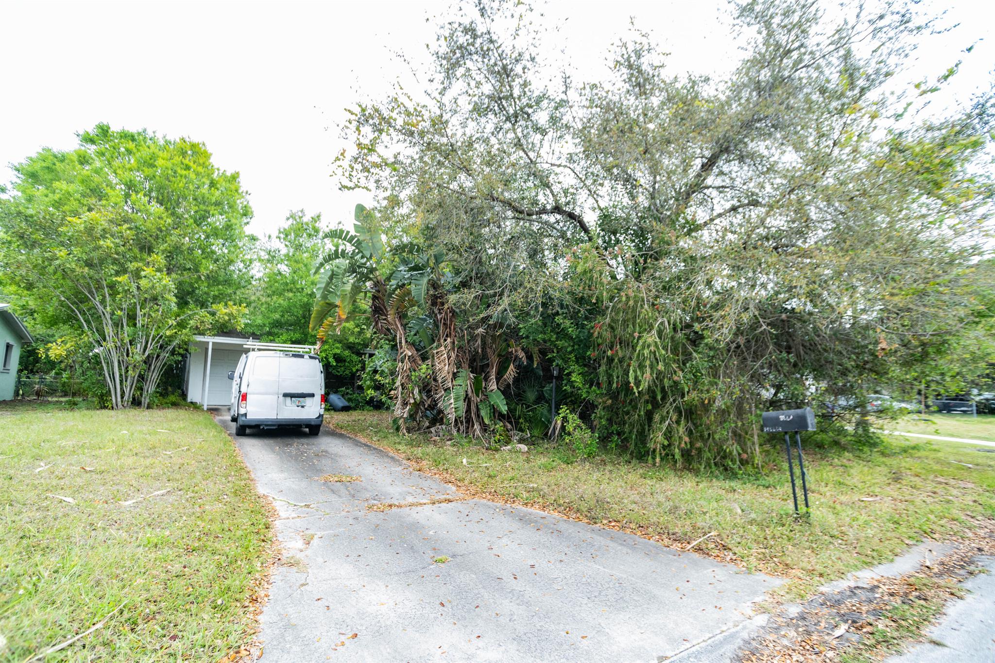 IXORA PARK PLAT NO 7 - Residential