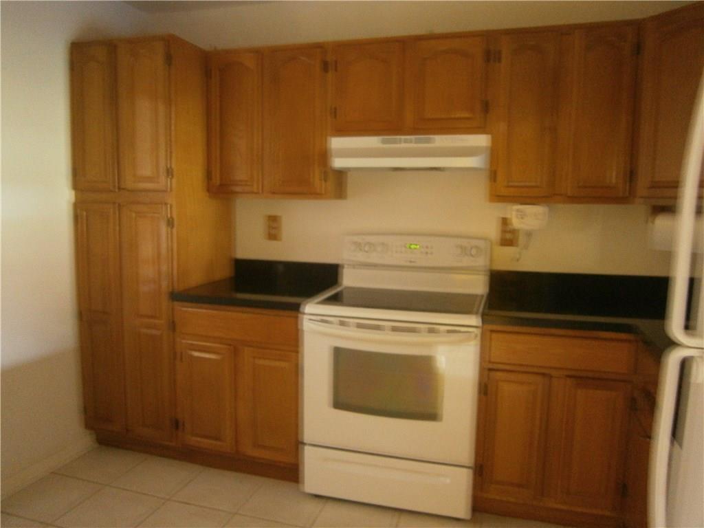 POND APPLE PLACE 4 - Residential