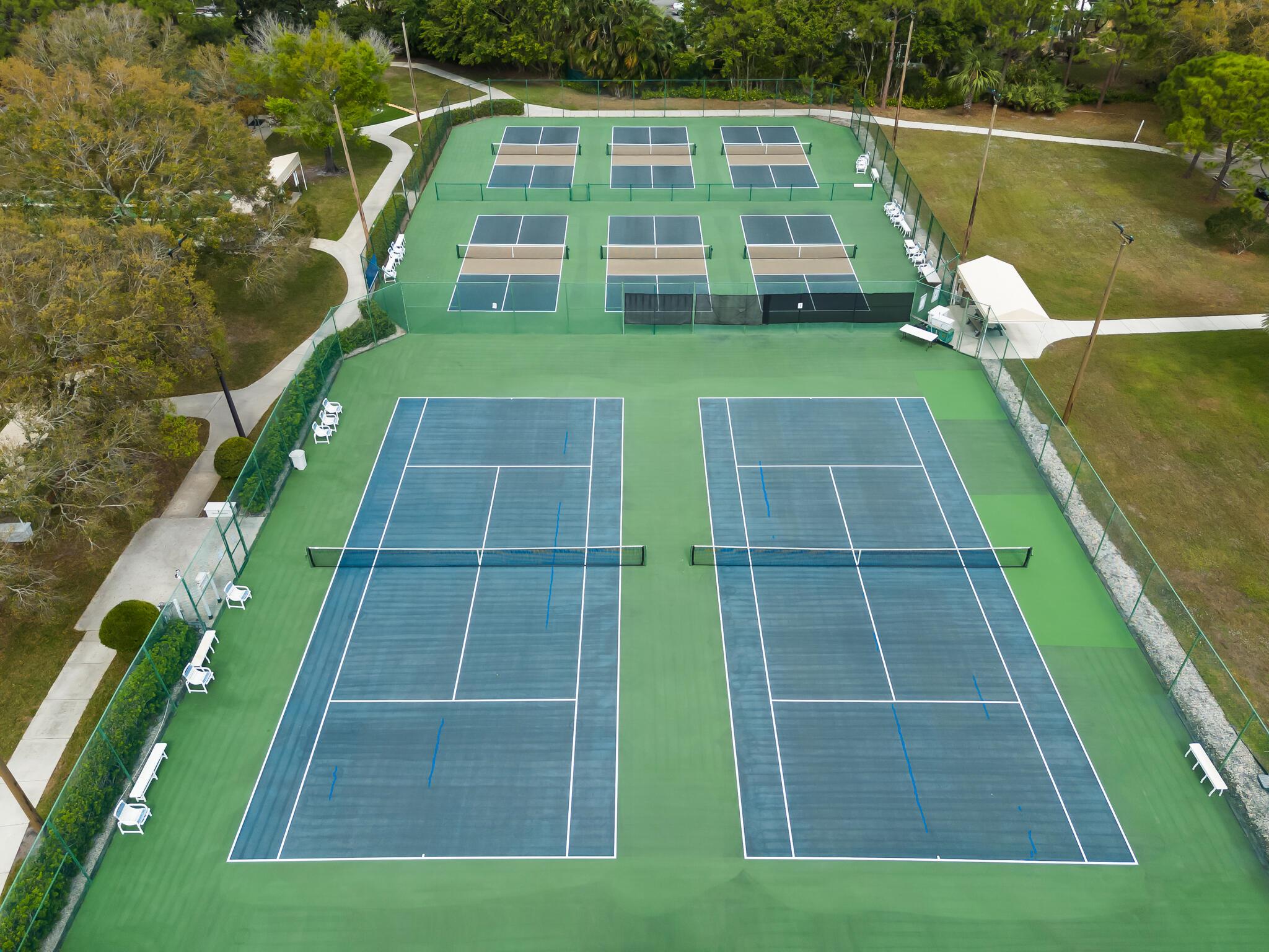 KINGS ISLE, ISLE OF CAPRI - Residential