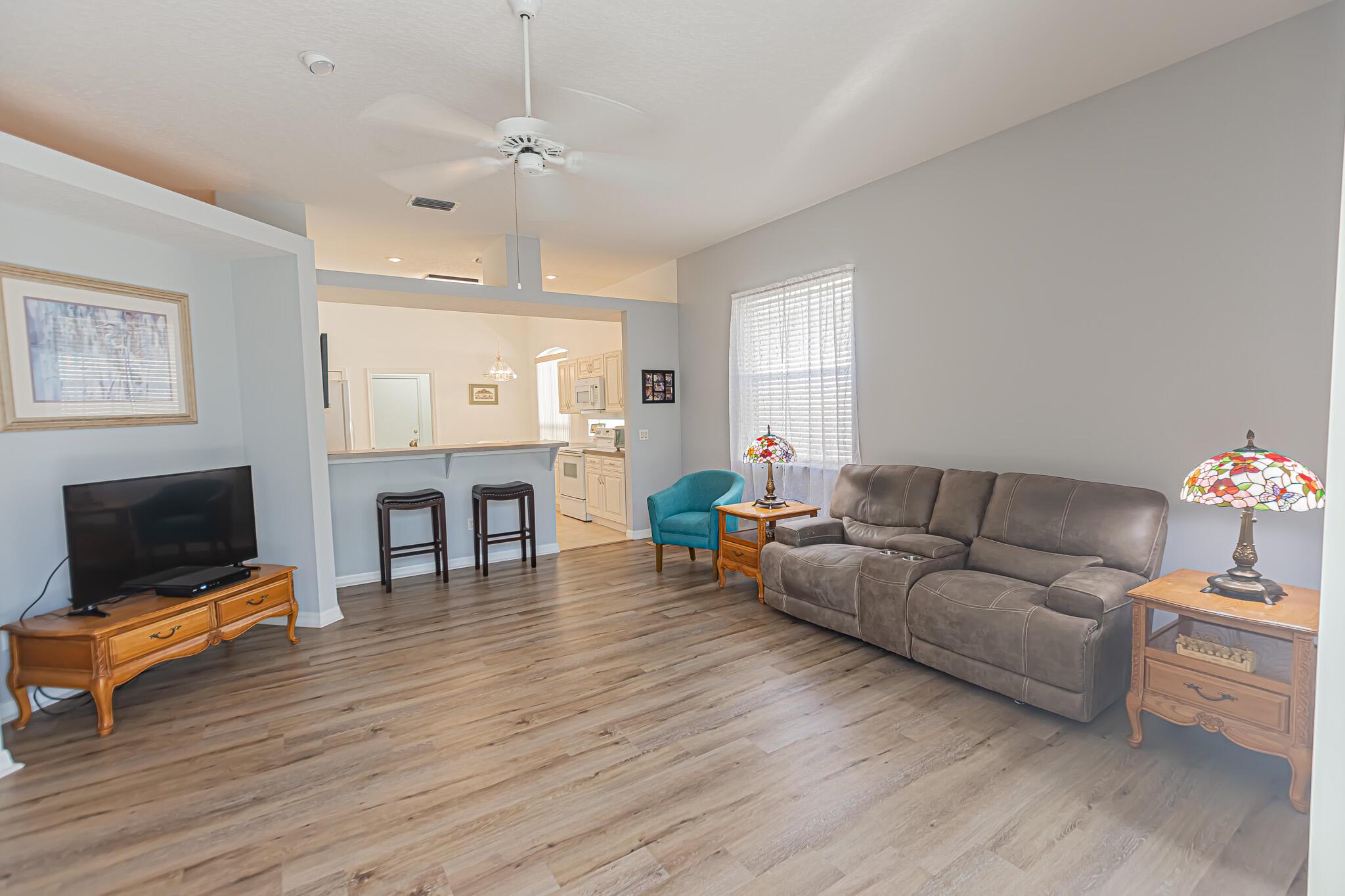 KINGS ISLE, ISLE OF CAPRI - Residential