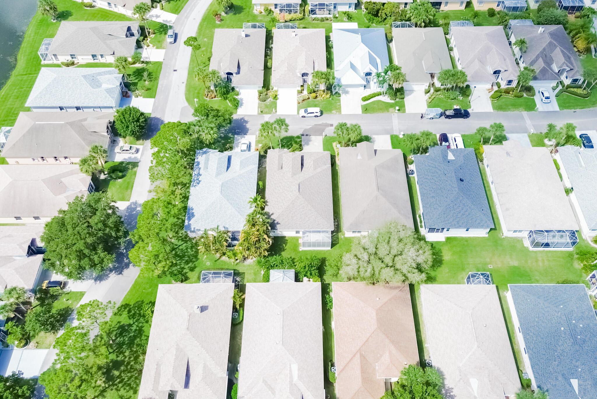 KINGS ISLE, ISLE OF CAPRI - Residential