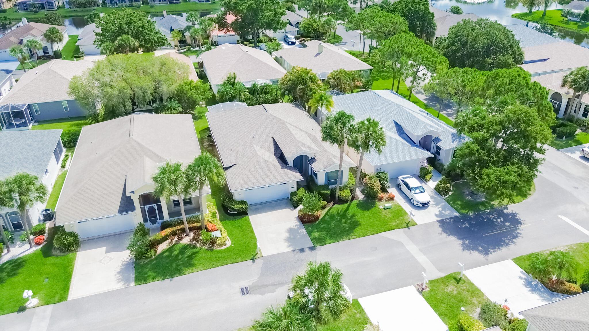 KINGS ISLE, ISLE OF CAPRI - Residential