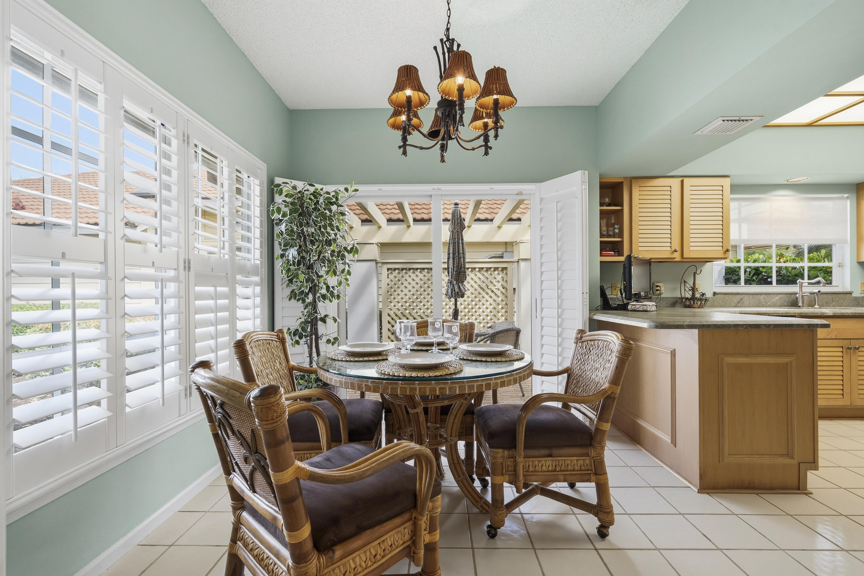 WINGED FOOT COTTAGES IN MARINER SANDS - Residential