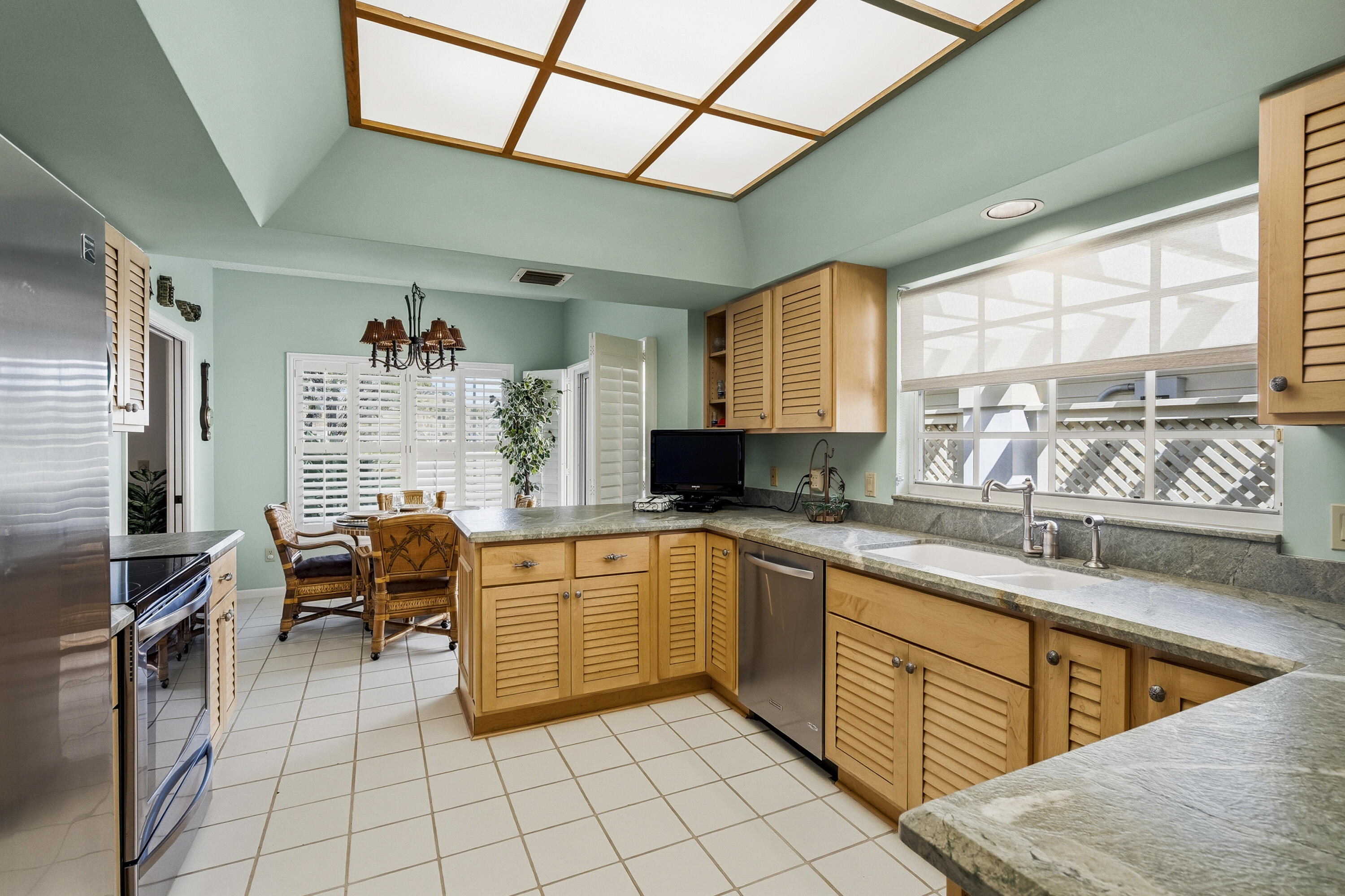 WINGED FOOT COTTAGES IN MARINER SANDS - Residential