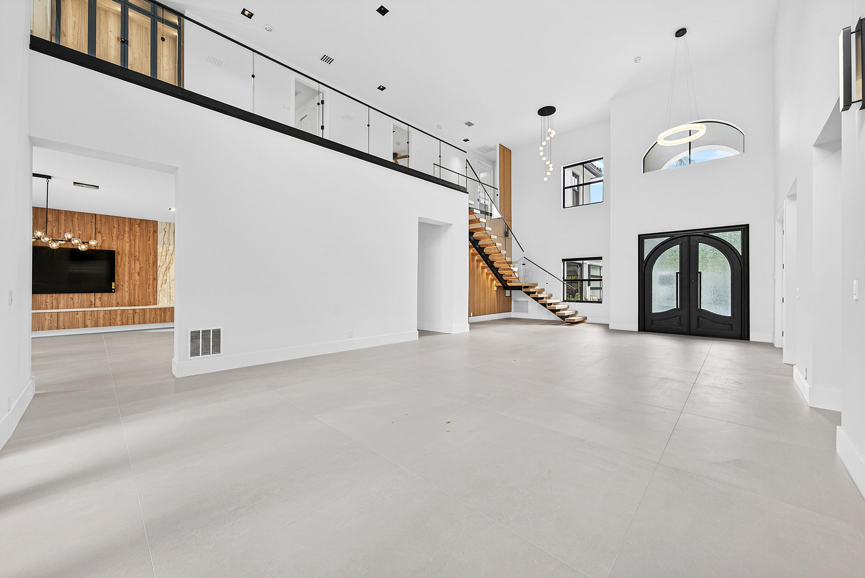 FOX HILL ESTATES OF BOCA RATON - Residential