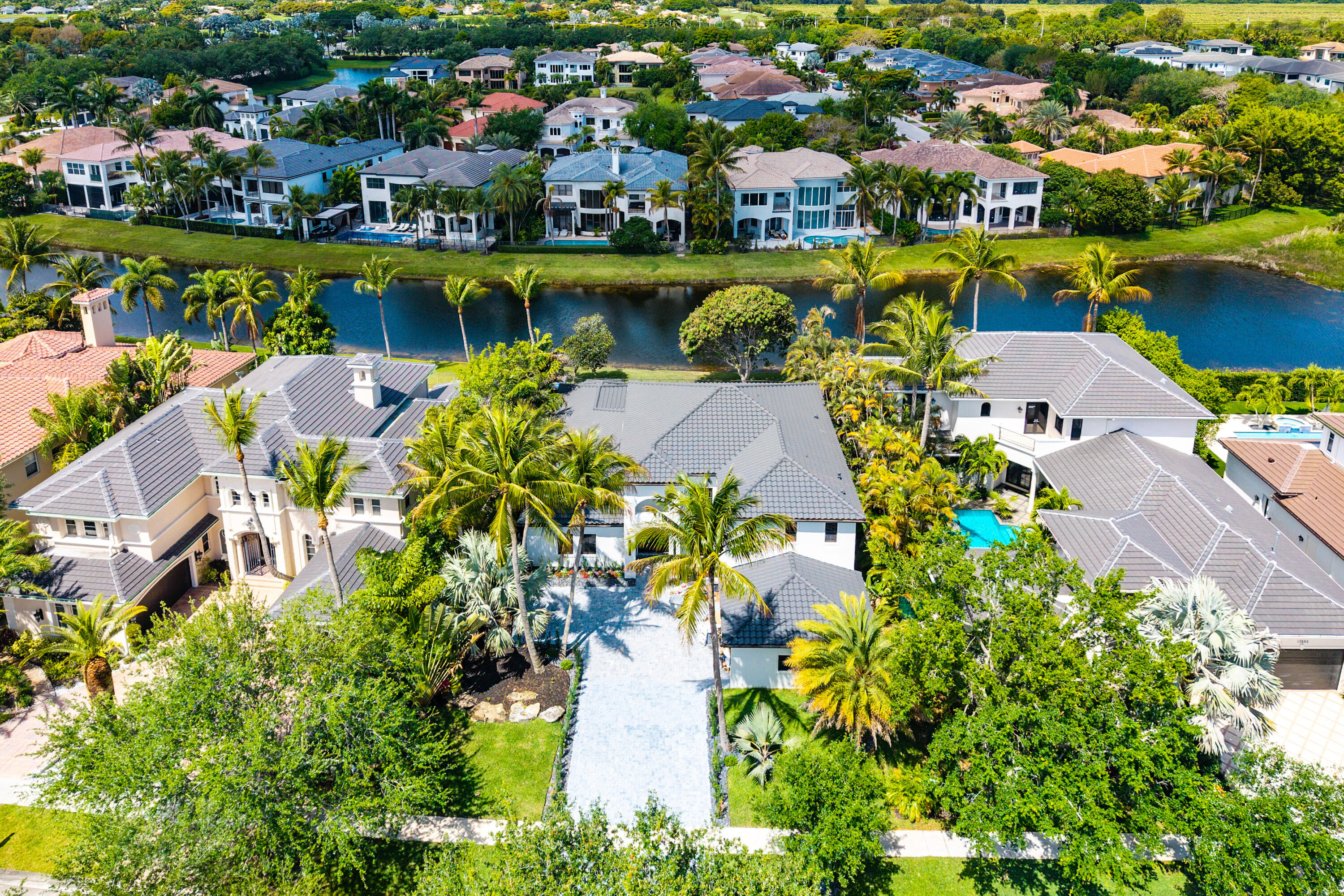 FOX HILL ESTATES OF BOCA RATON - Residential