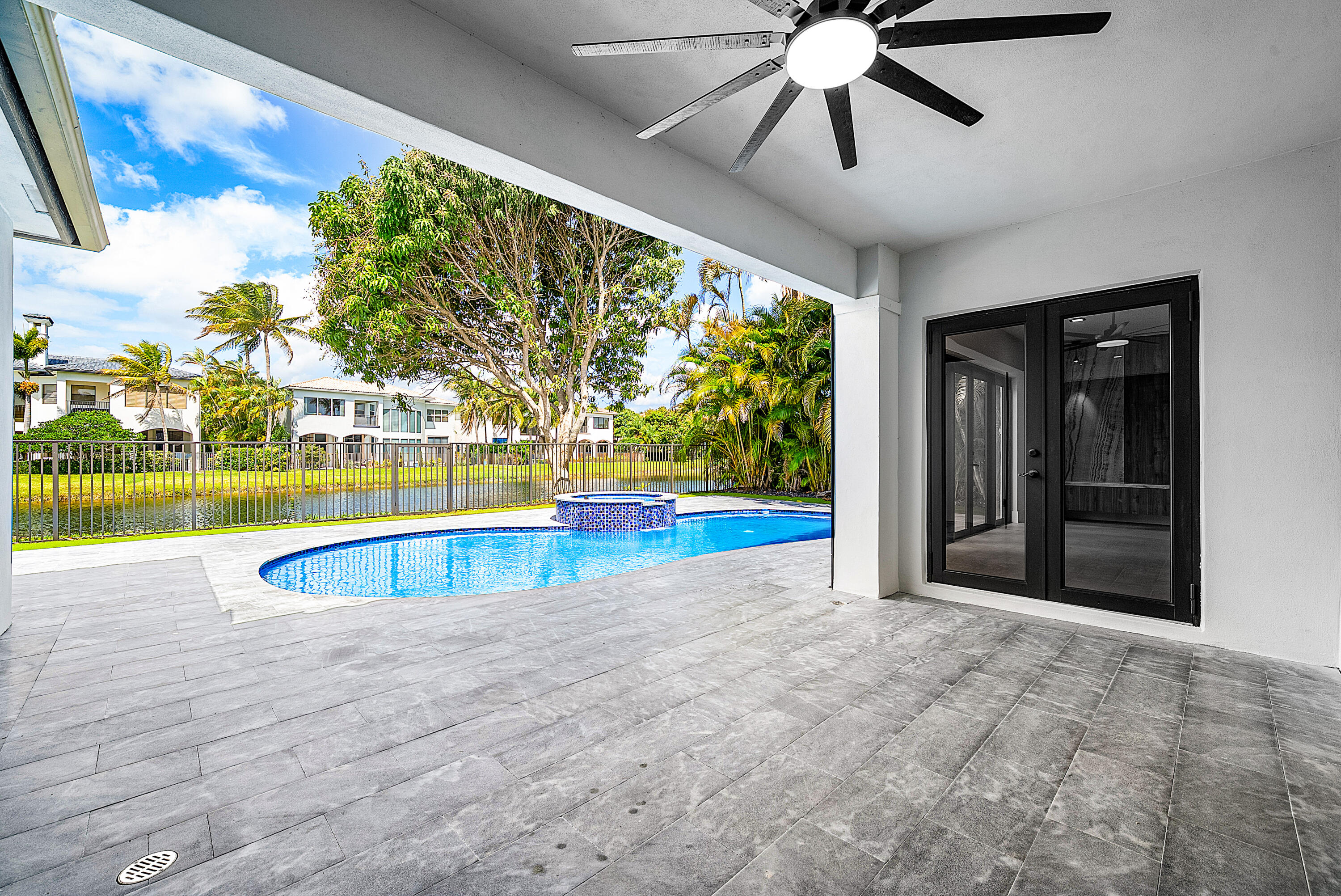 FOX HILL ESTATES OF BOCA RATON - Residential