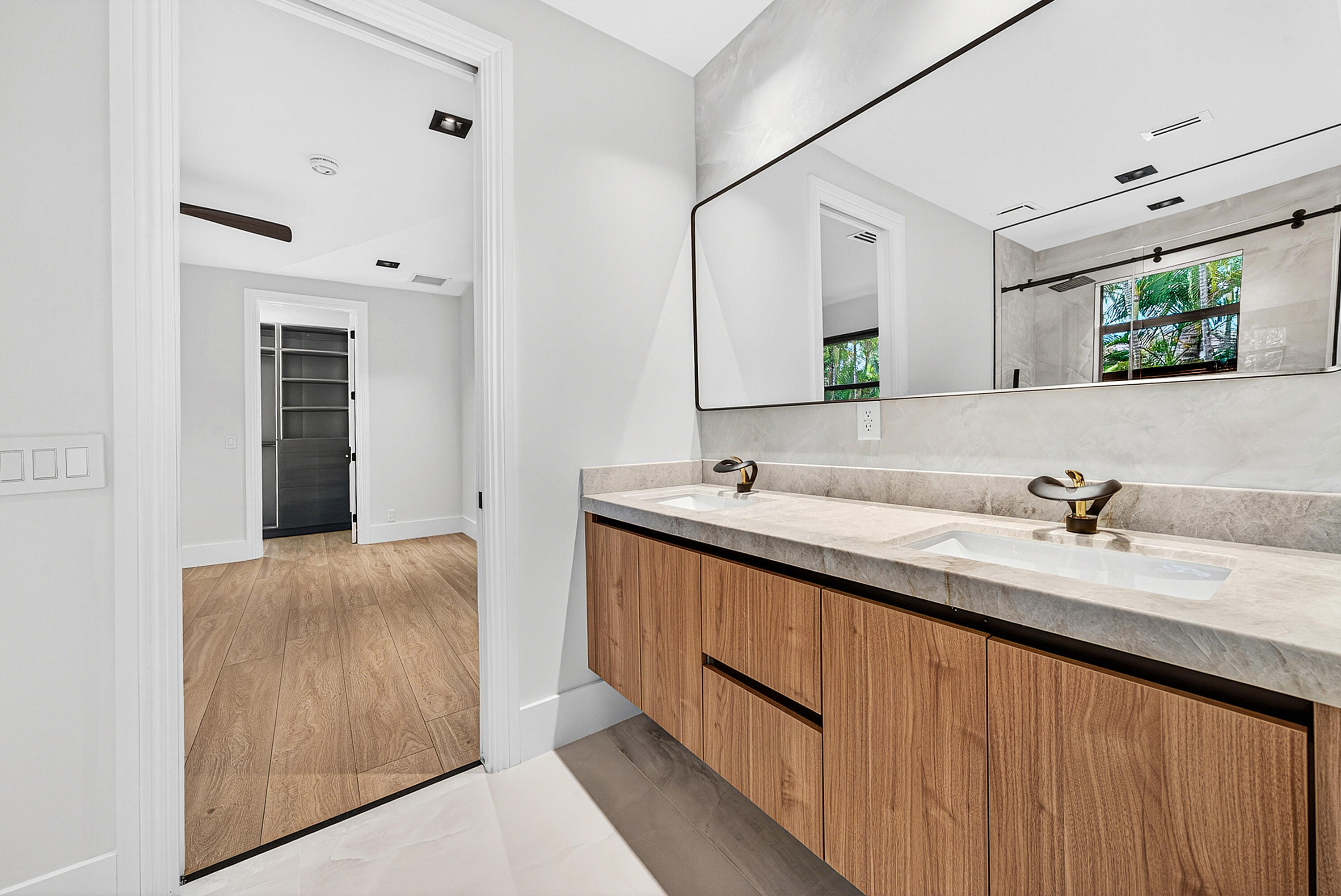 FOX HILL ESTATES OF BOCA RATON - Residential