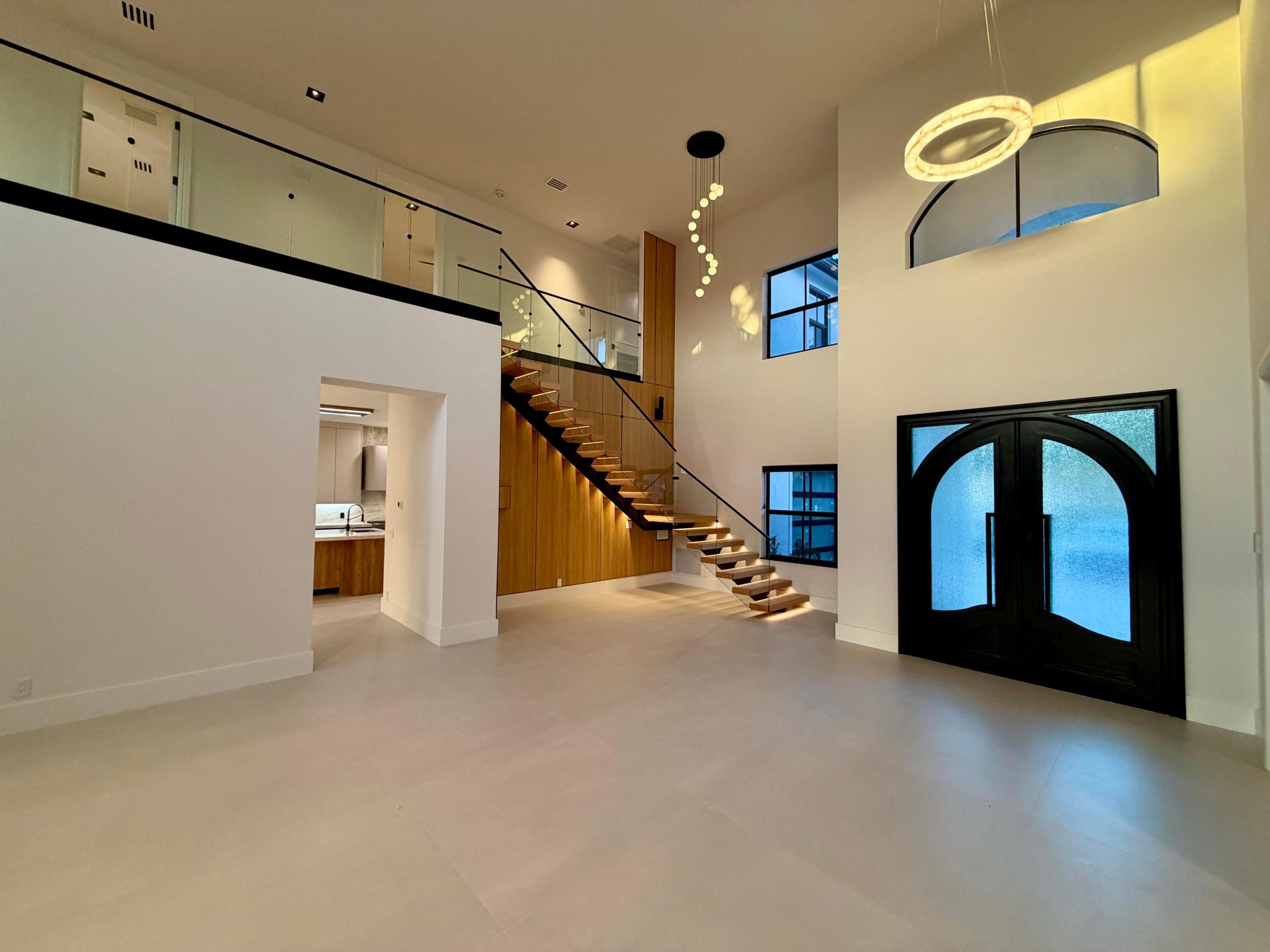 FOX HILL ESTATES OF BOCA RATON - Residential