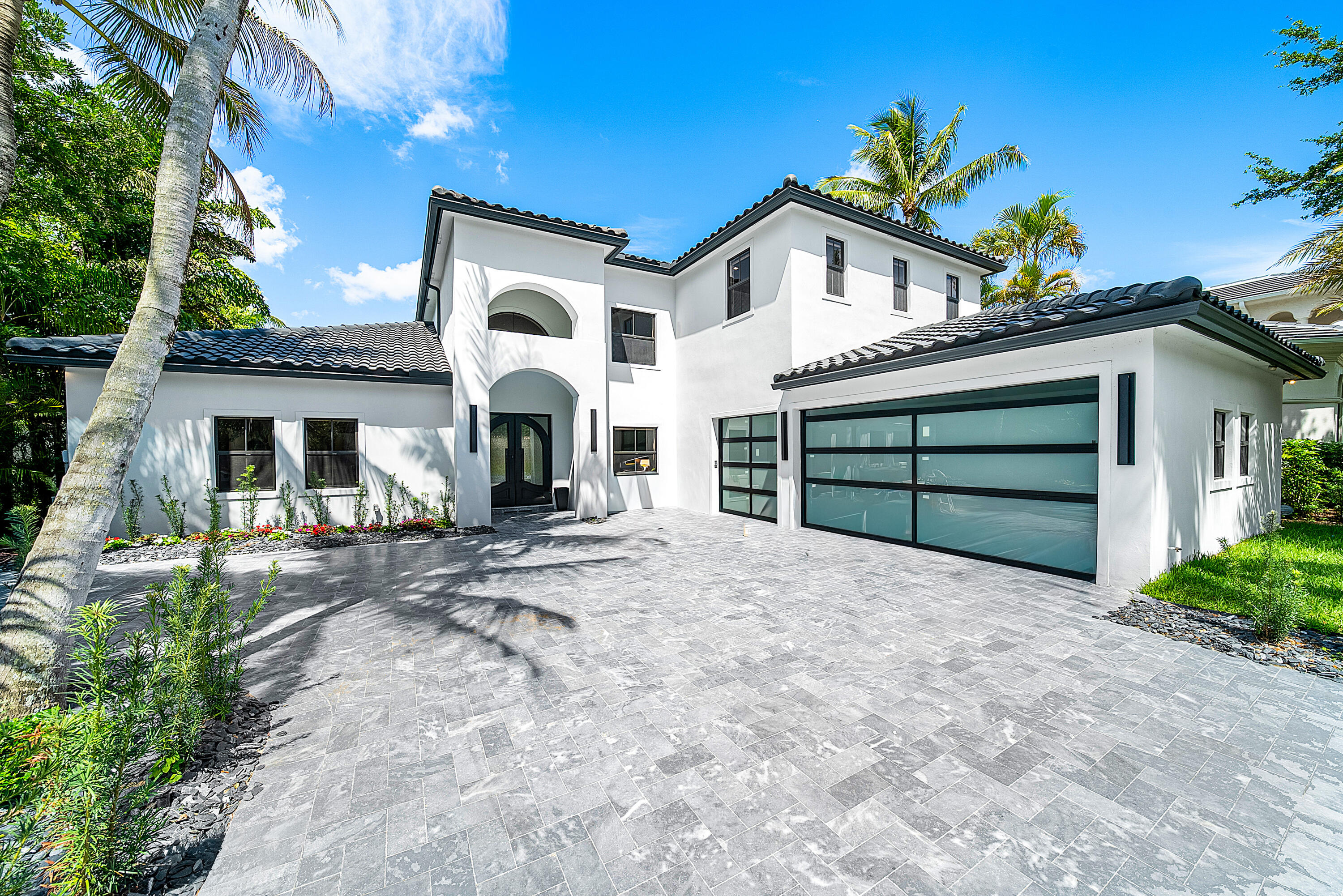 FOX HILL ESTATES OF BOCA RATON - Residential