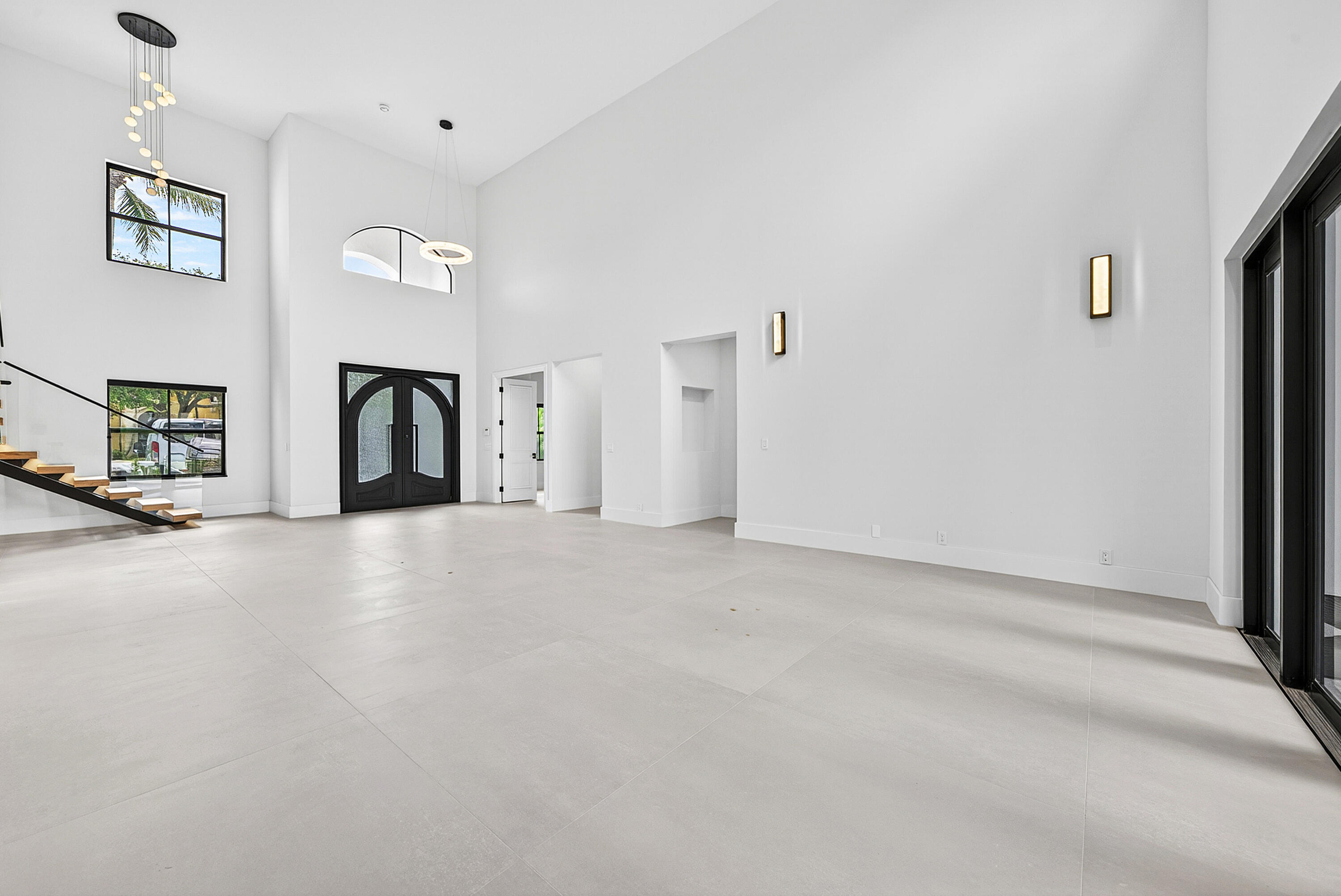 FOX HILL ESTATES OF BOCA RATON - Residential