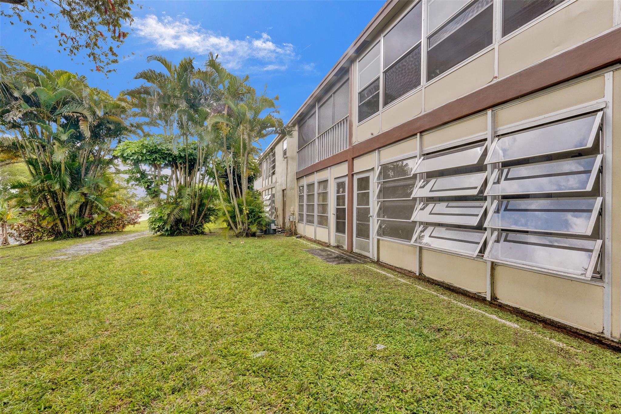 Oriole Gardens - Residential