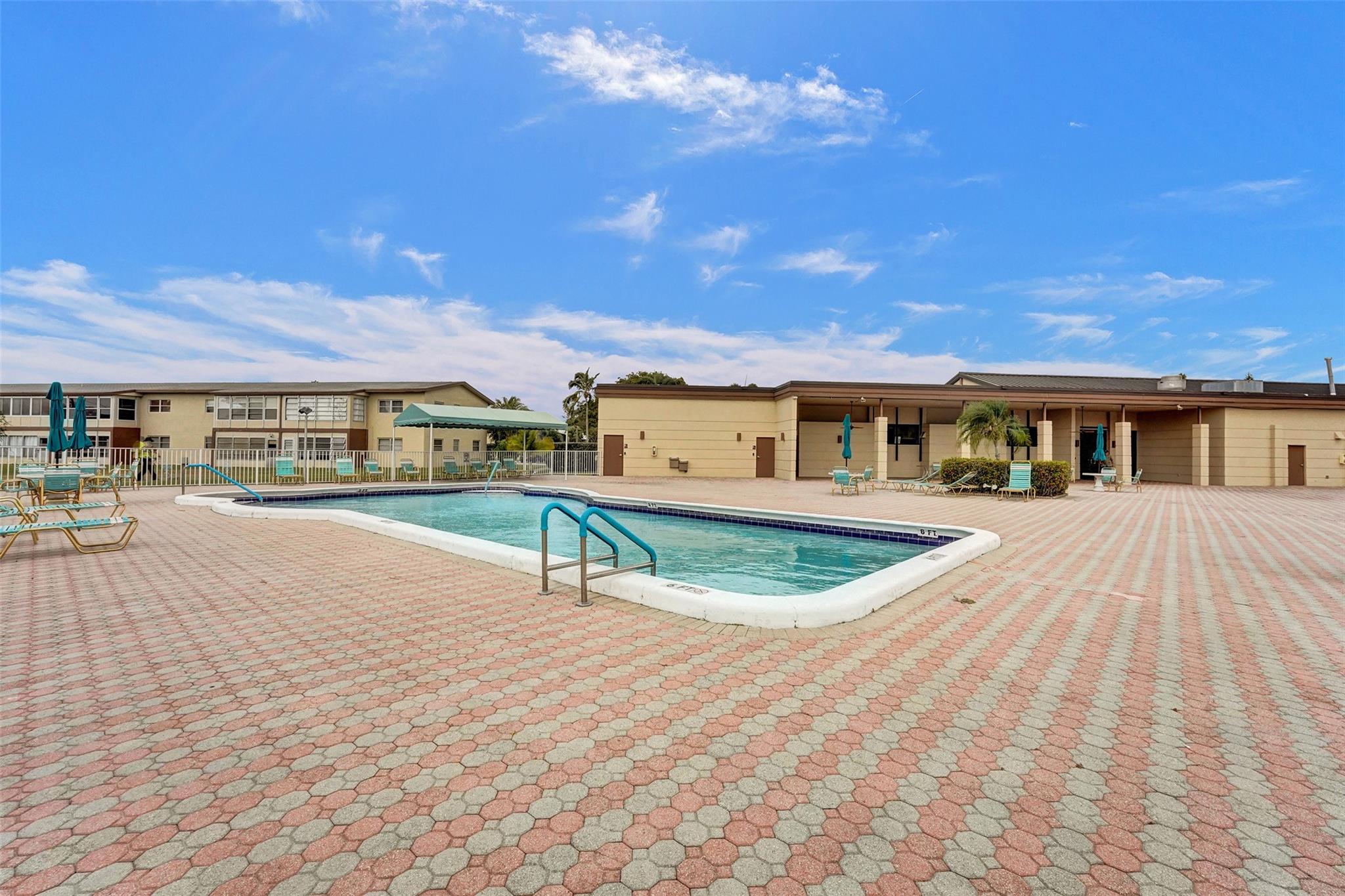 Oriole Gardens - Residential