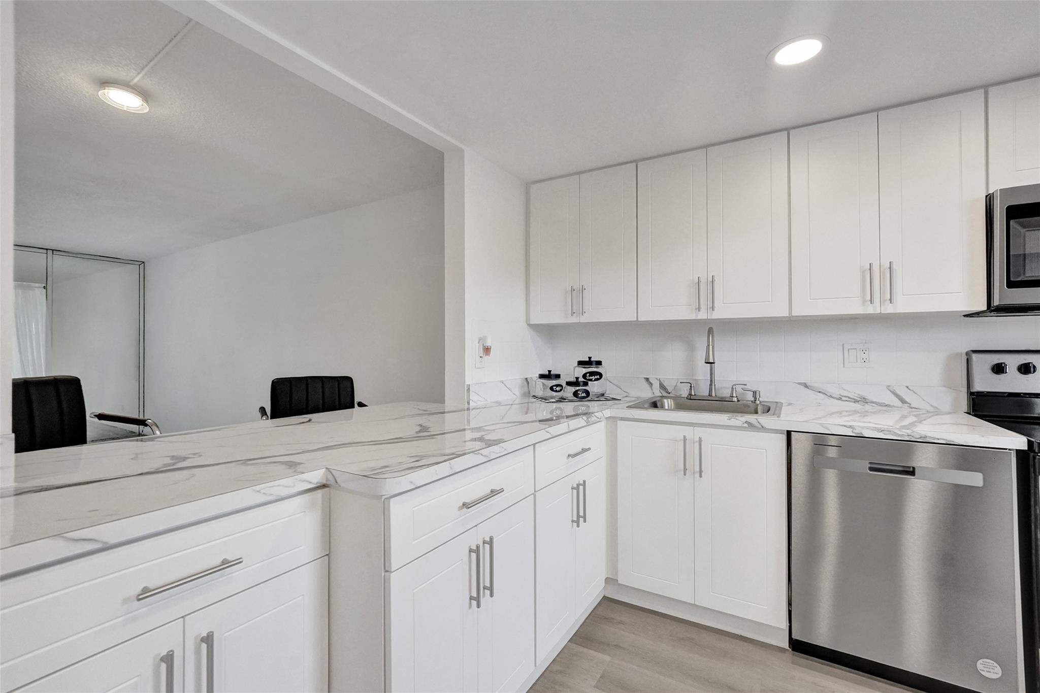 Oriole Gardens - Residential