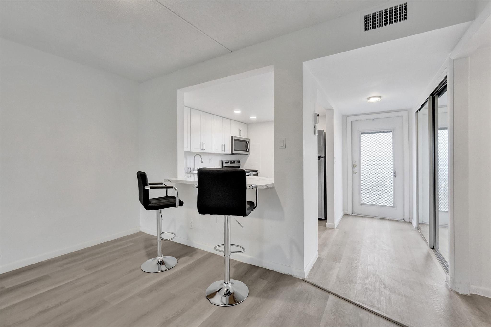 Oriole Gardens - Residential