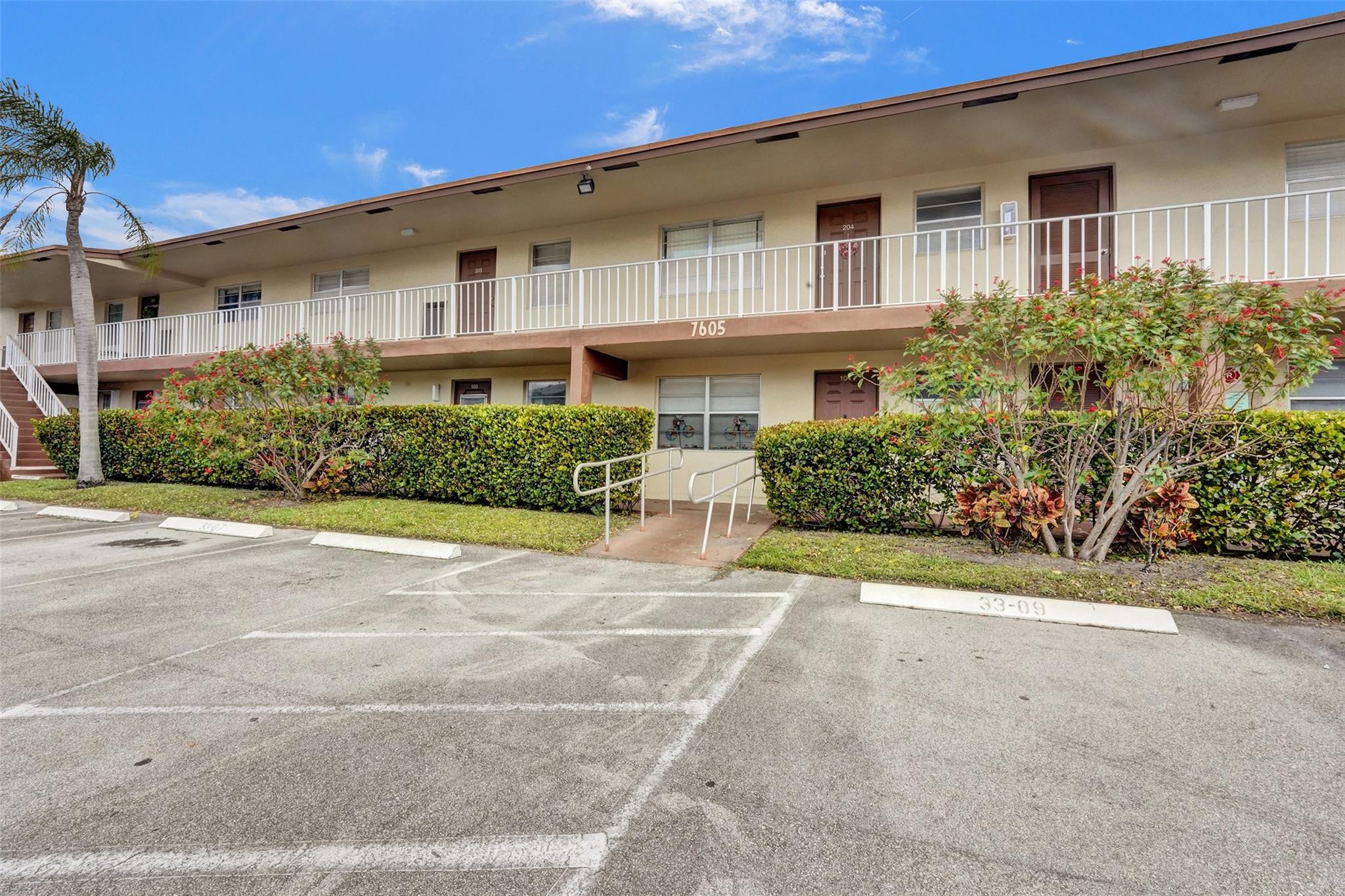 Oriole Gardens - Residential
