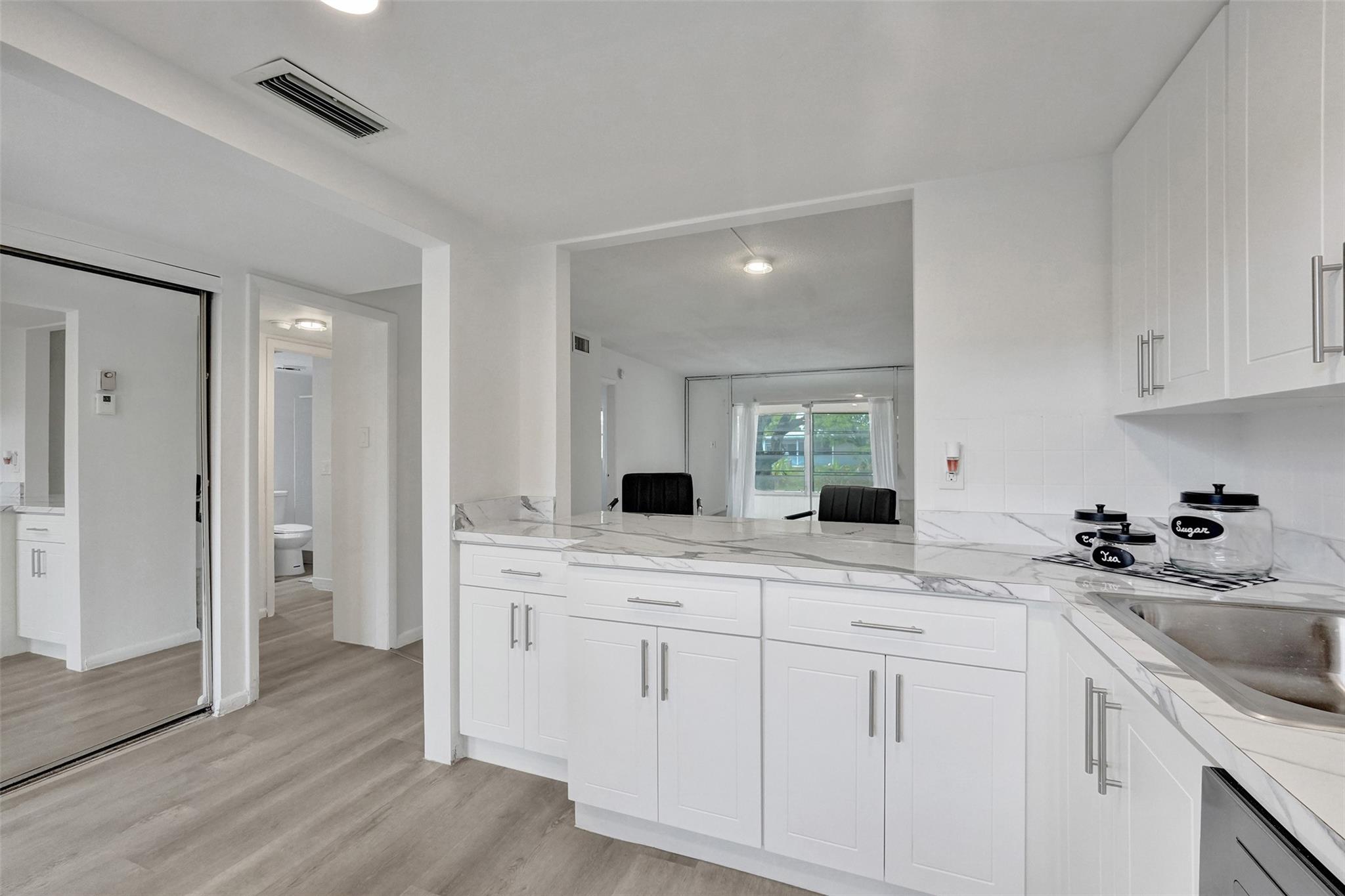Oriole Gardens - Residential