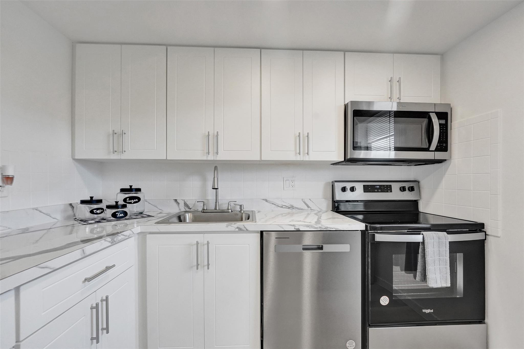 Oriole Gardens - Residential