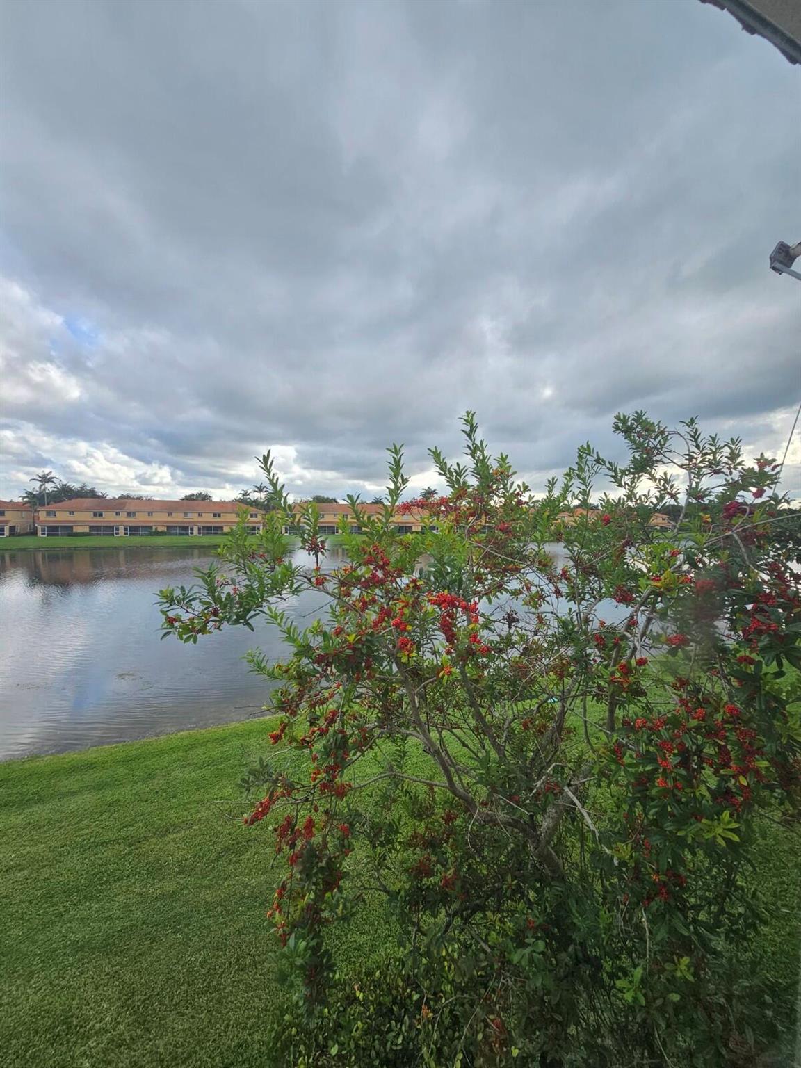 COVE AT BRIAR BAY CONDO - Residential Lease