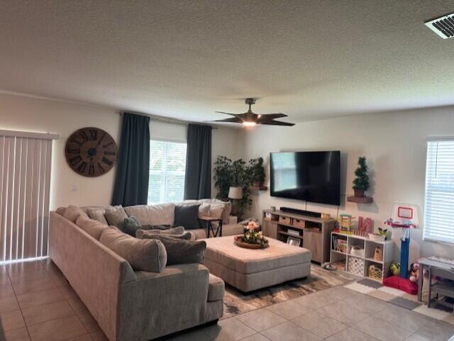 PORT ST LUCIE SECTION 11 - Residential Lease