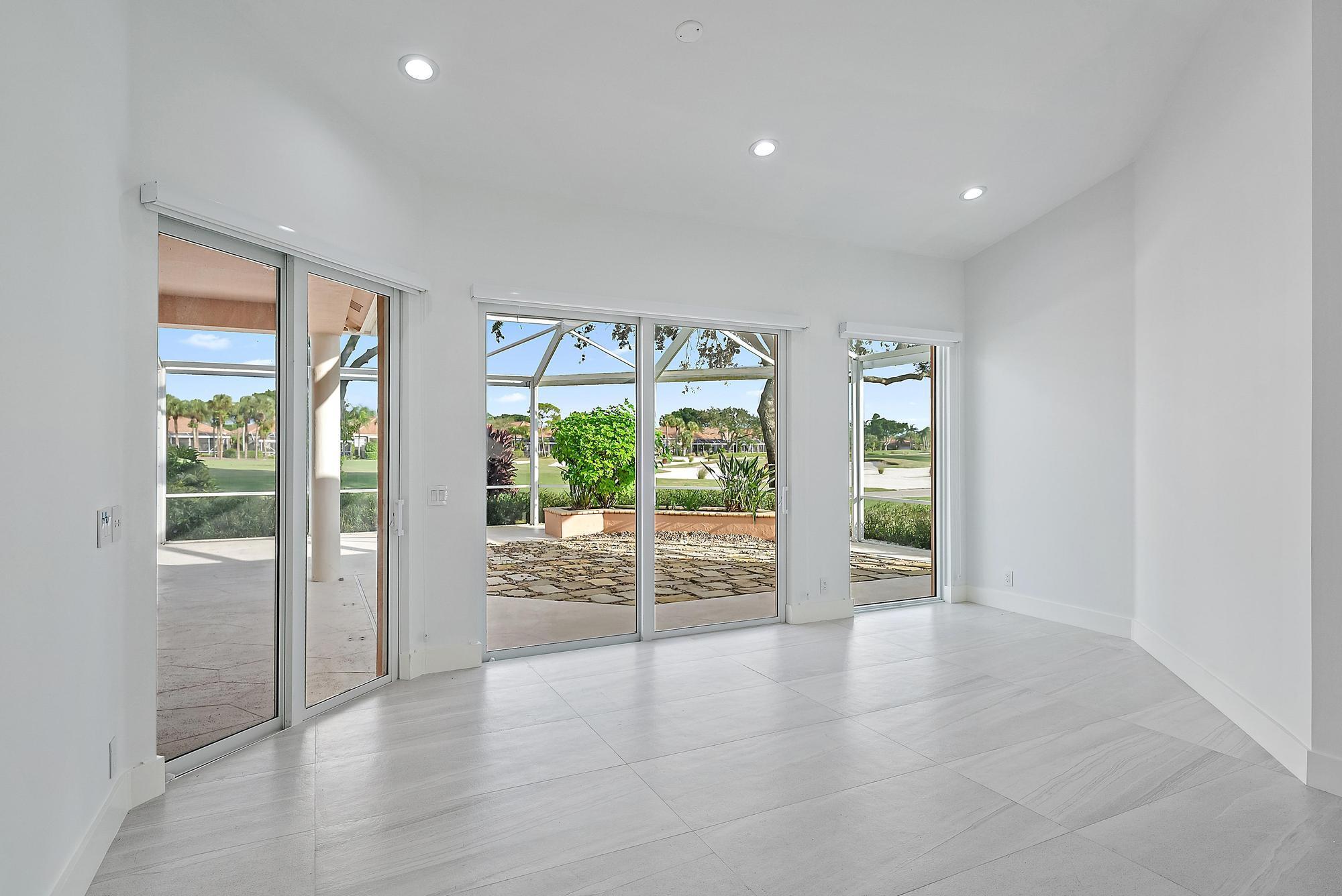 IBIS GOLF AND COUNTRY CLU - Residential