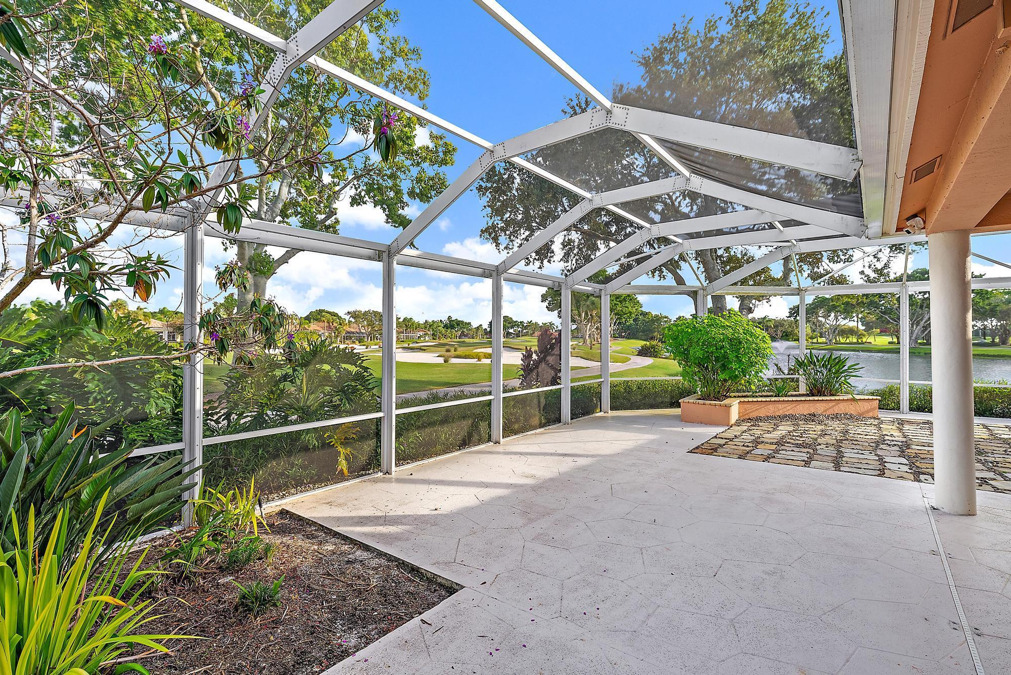 IBIS GOLF AND COUNTRY CLU - Residential